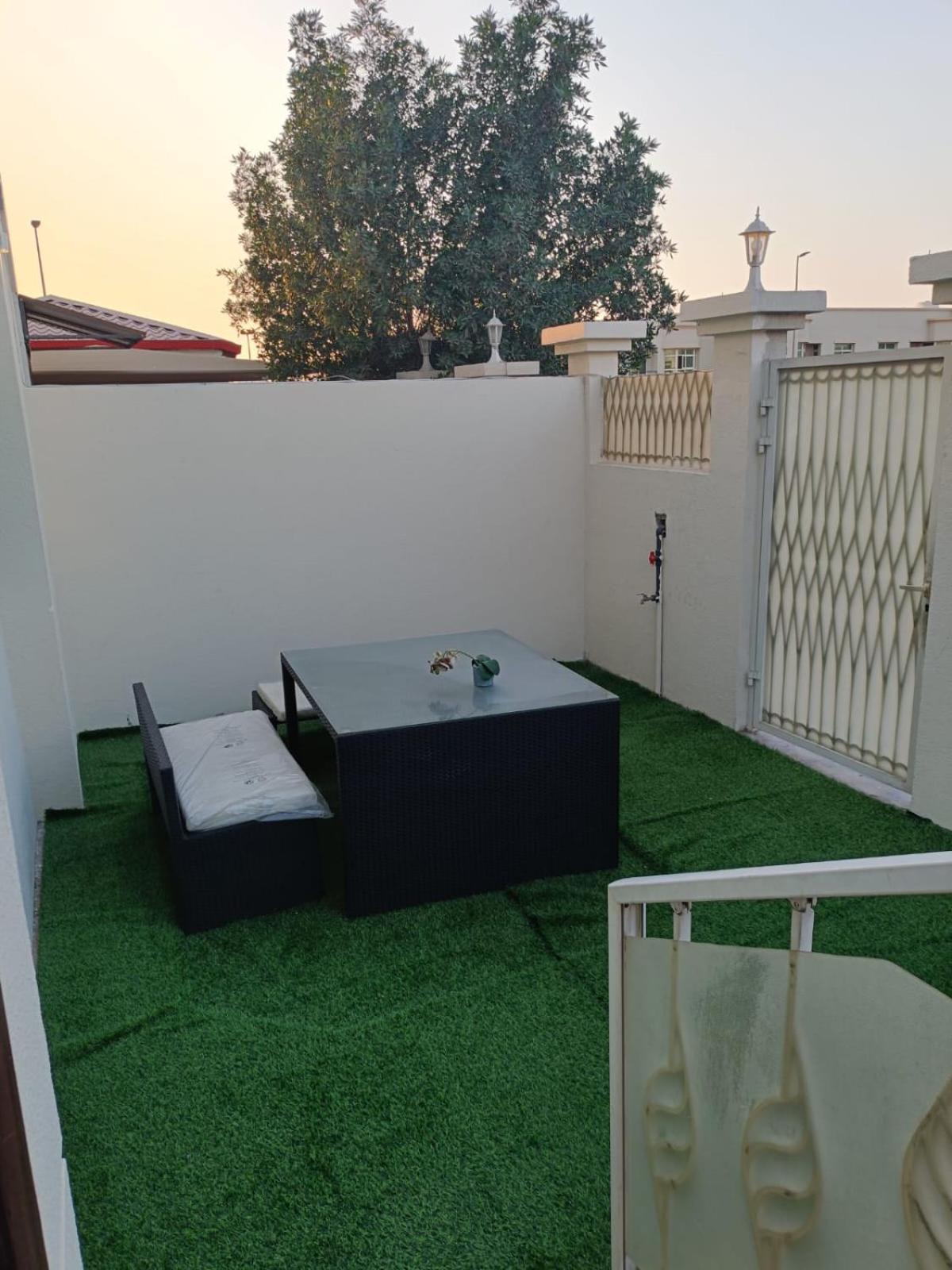Royal Line Villa *