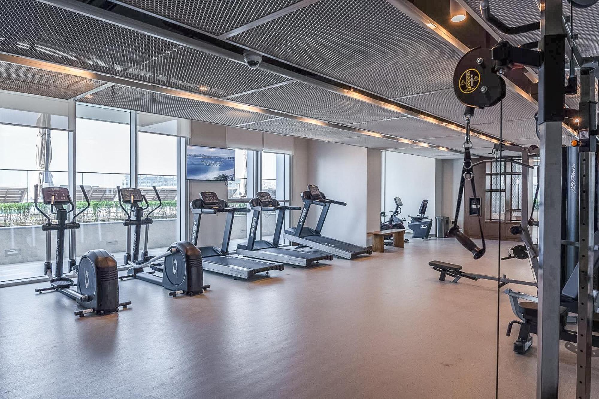 Serene Sea View Unit In Iconic Emaar Beachfront Apartment Dubai