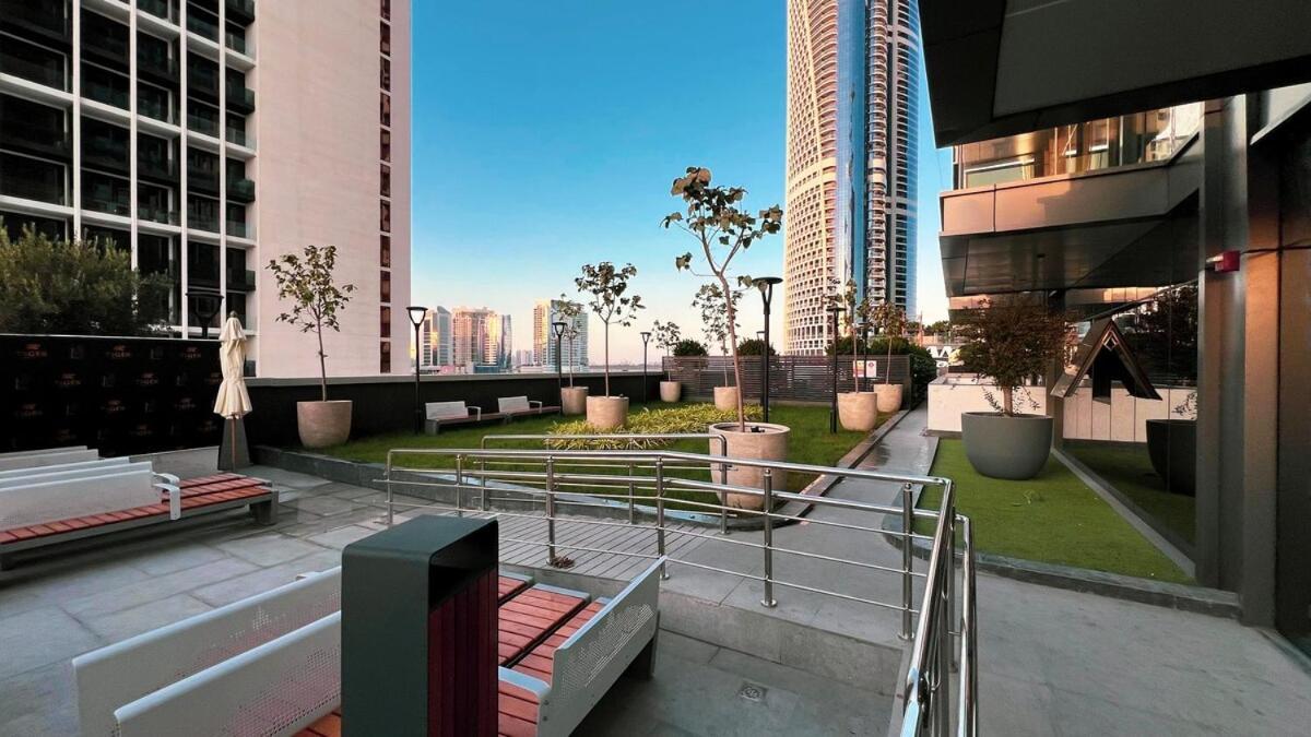 Apartment New 1br Business Bay W Burj View *