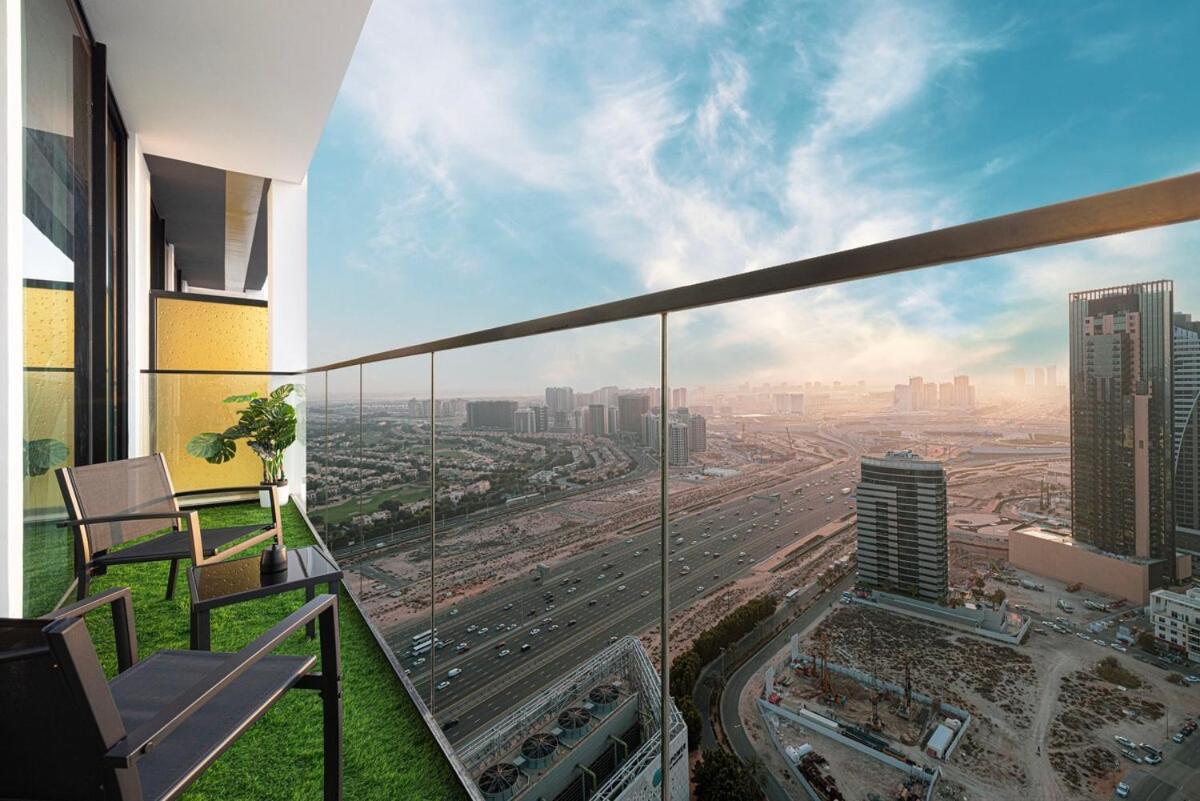 Brand New On Floor 1br W And Pool
