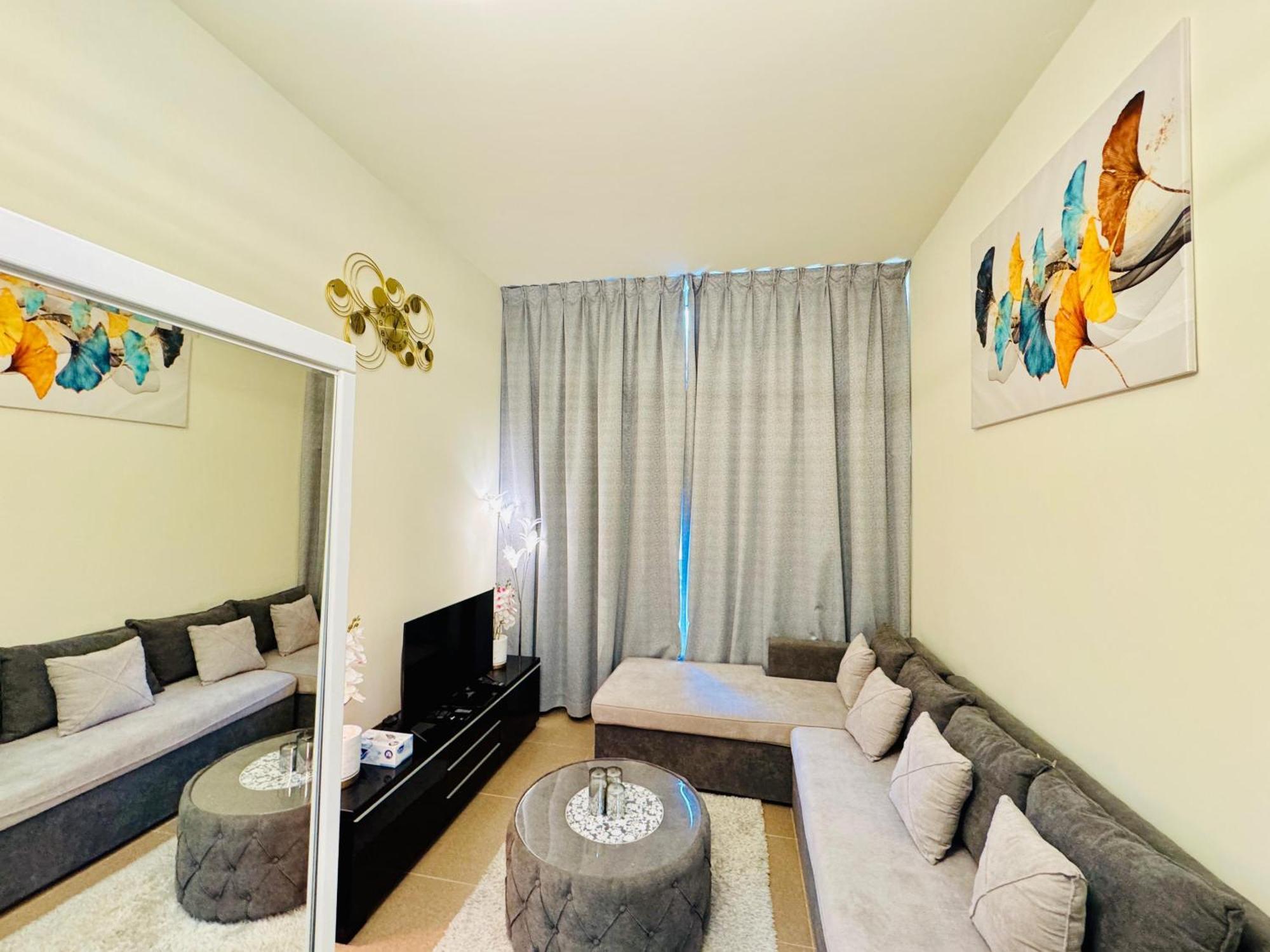 Apartment Hm1210 Premium Furnished In Business Bay Dubai