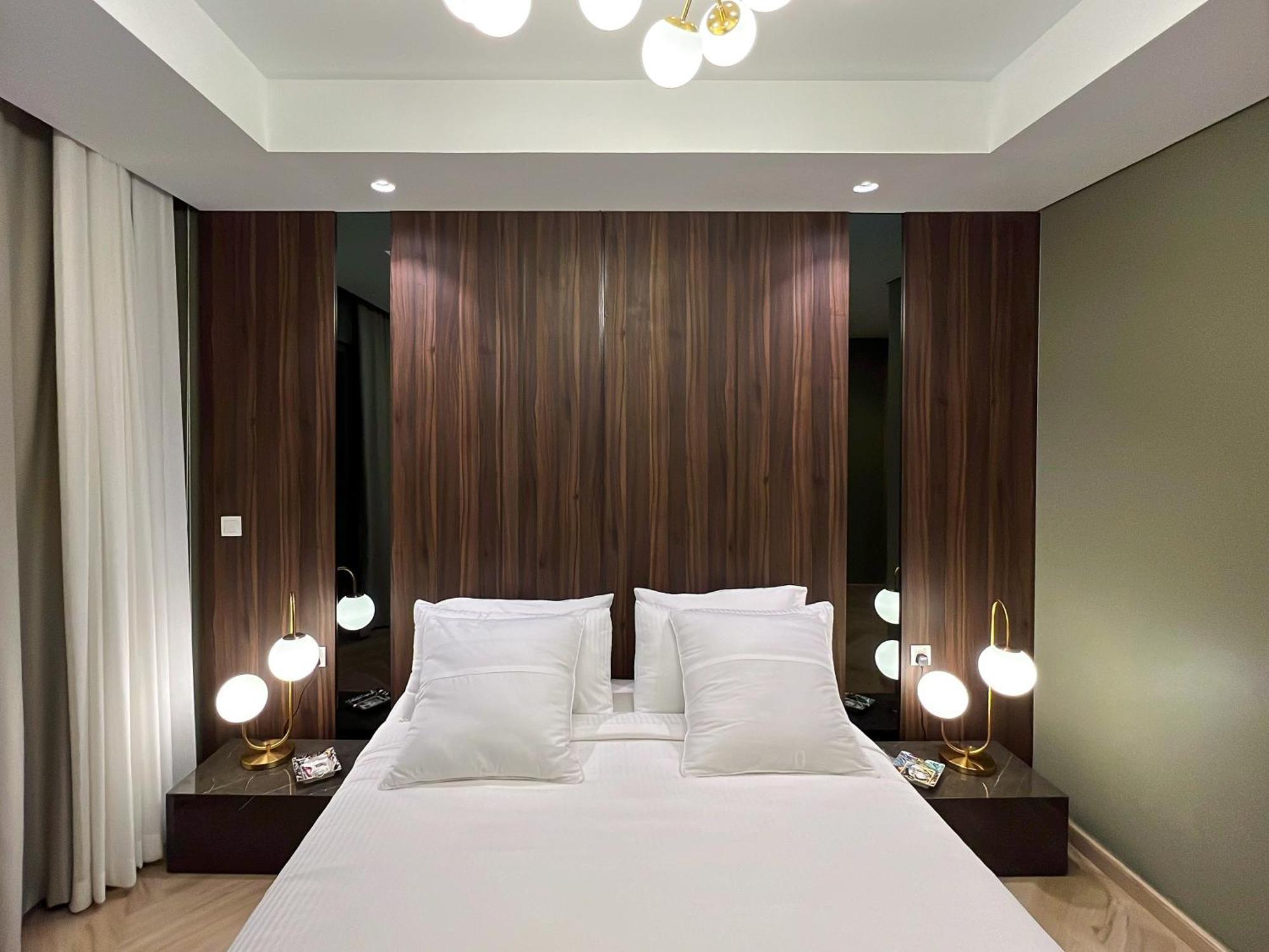 Apartment Keyrock Living - Skyline Escape At Paramount Dubai