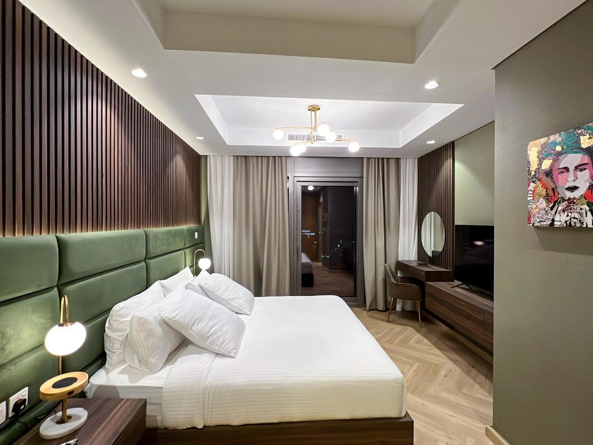 Apartment Keyrock Living - Skyline Escape At Paramount Dubai
