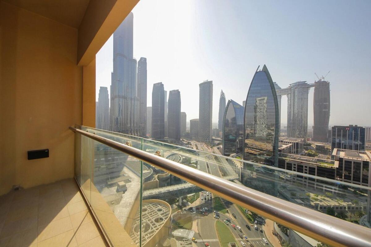 Partial Burjkhalifa View From Balcony In Mall-studio King Bed Apartment