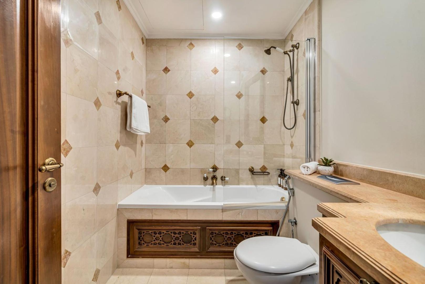 Guestready - Downtown Retreat With Views