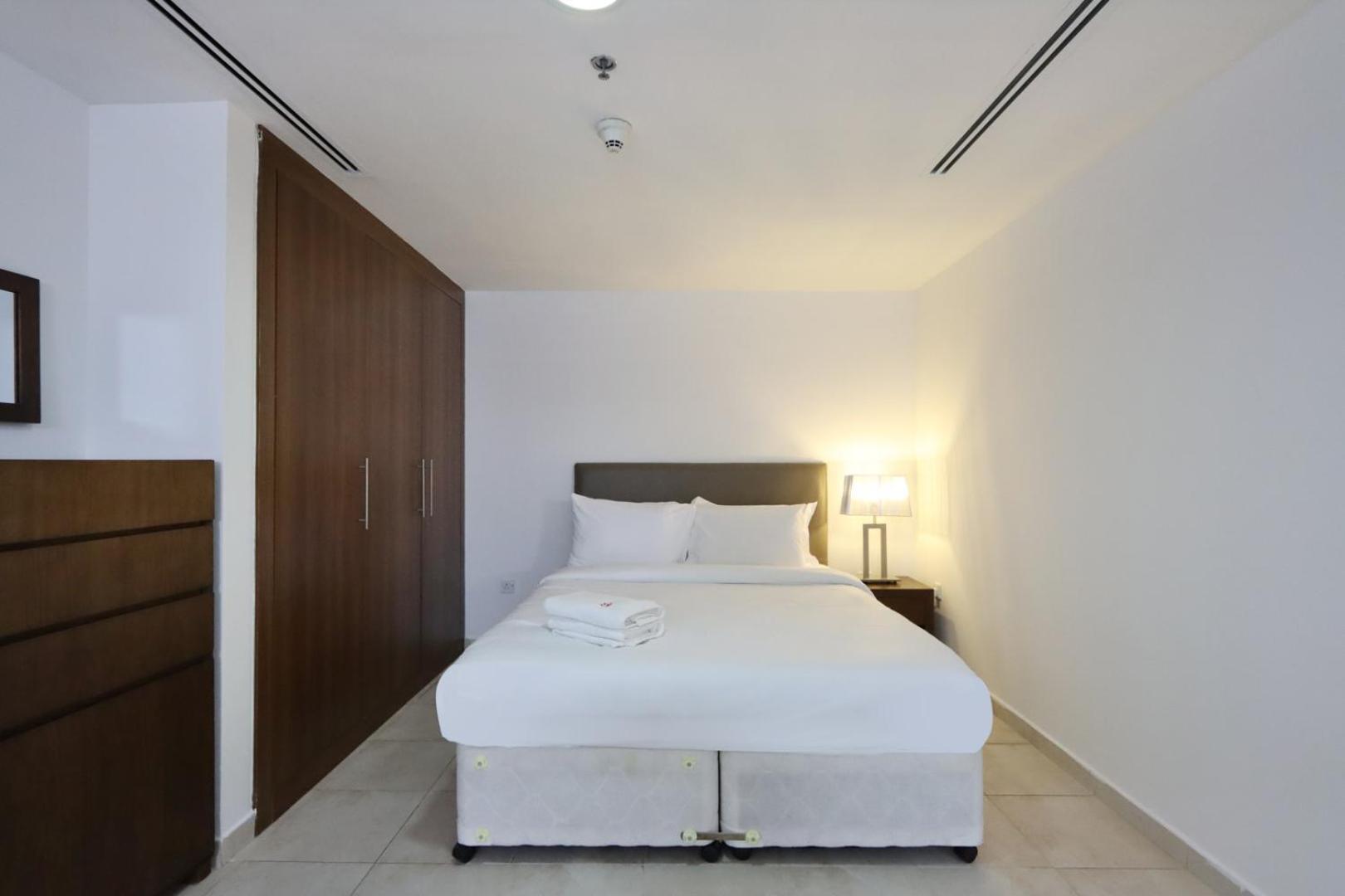 Livbnb-convenient Loft Type 1b, Sports Dubai