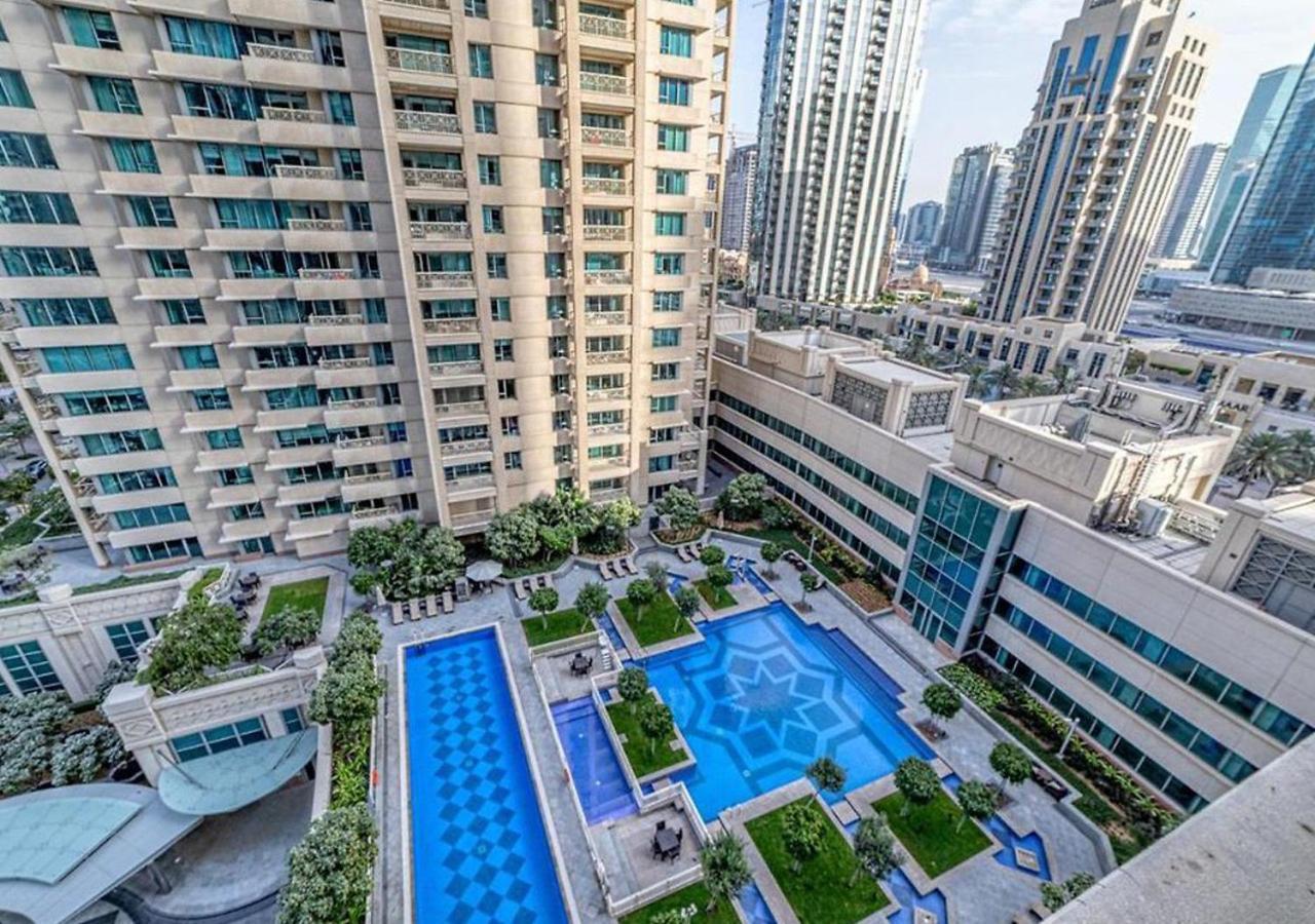 Signature Burj Khalifa View * Dubai