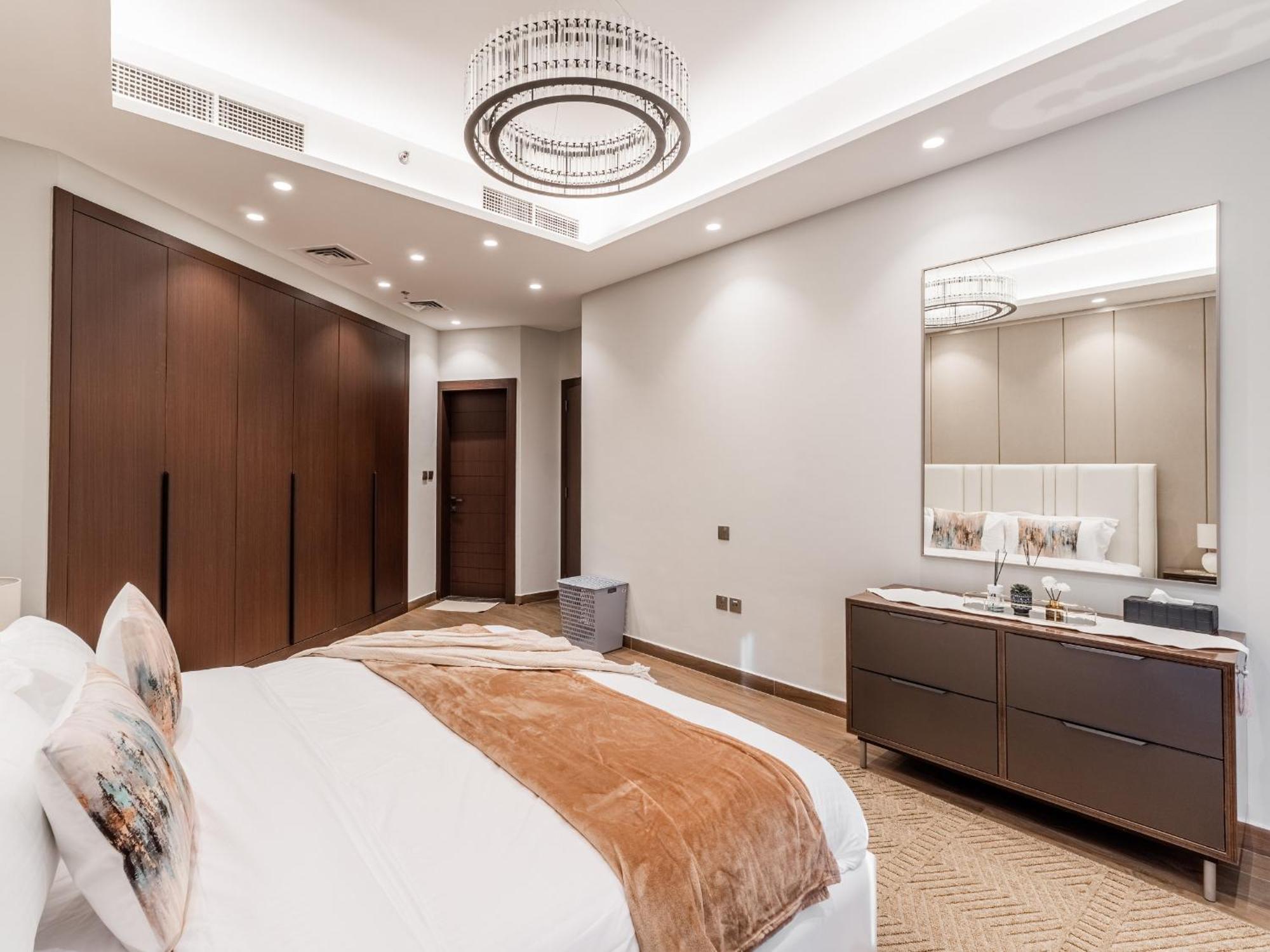 Luxury Brand-new 2br In Nobles Tower - Business Bay - Exclusive Amenities, Managed By Think Realty