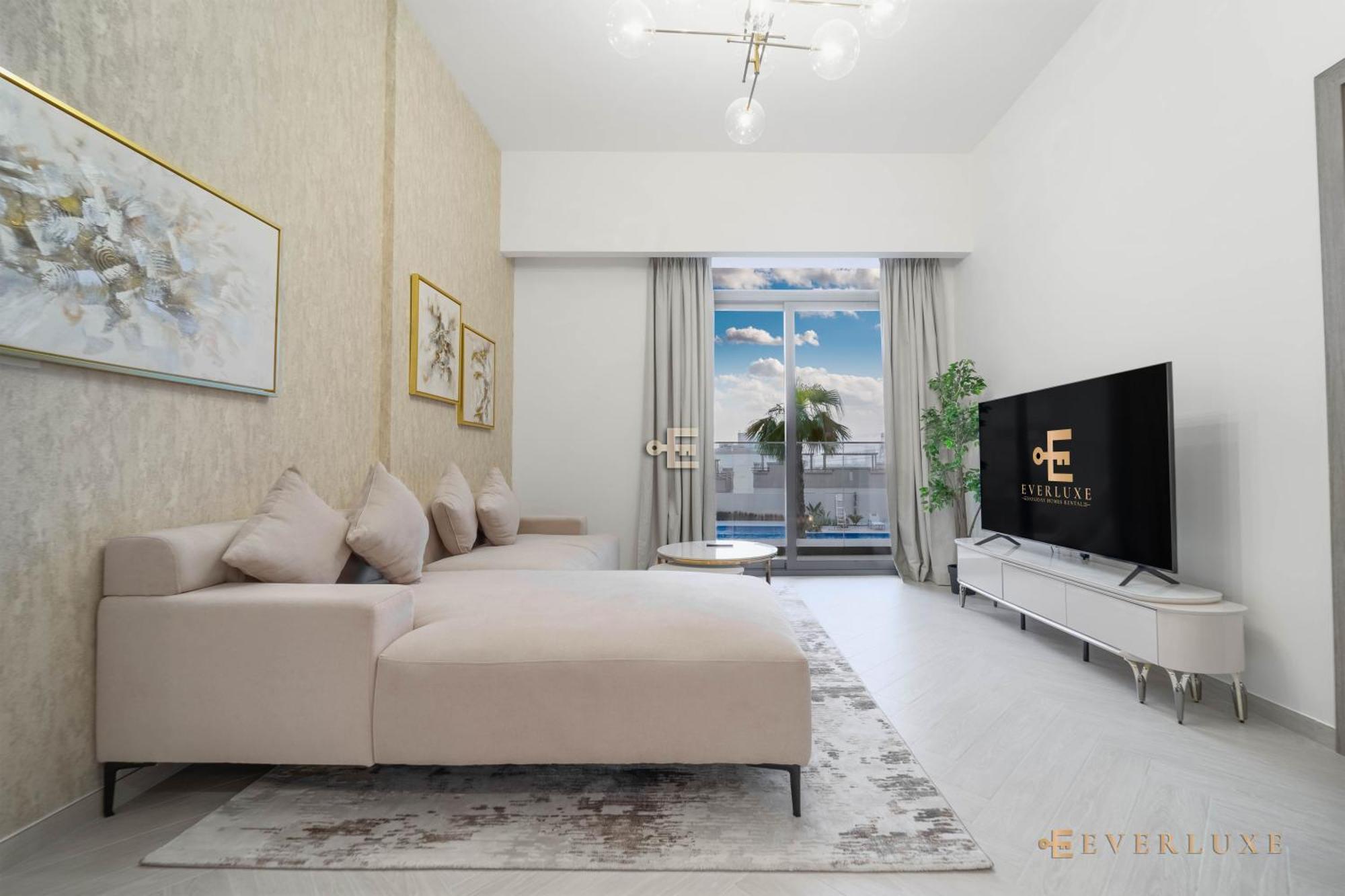 Striking 1-bedroom In Oxford 212, Jvc *
