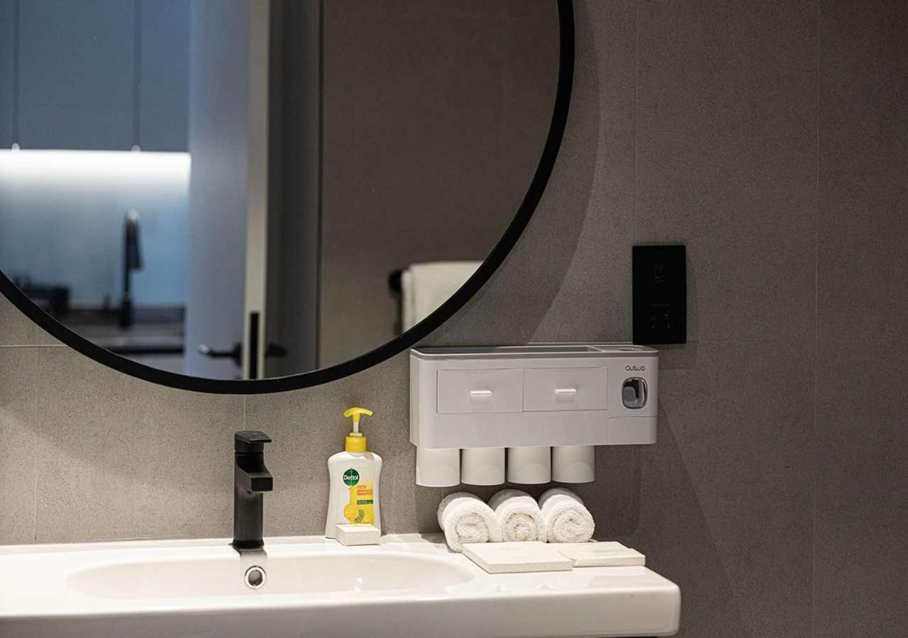 Chic With Amenities * Dubai