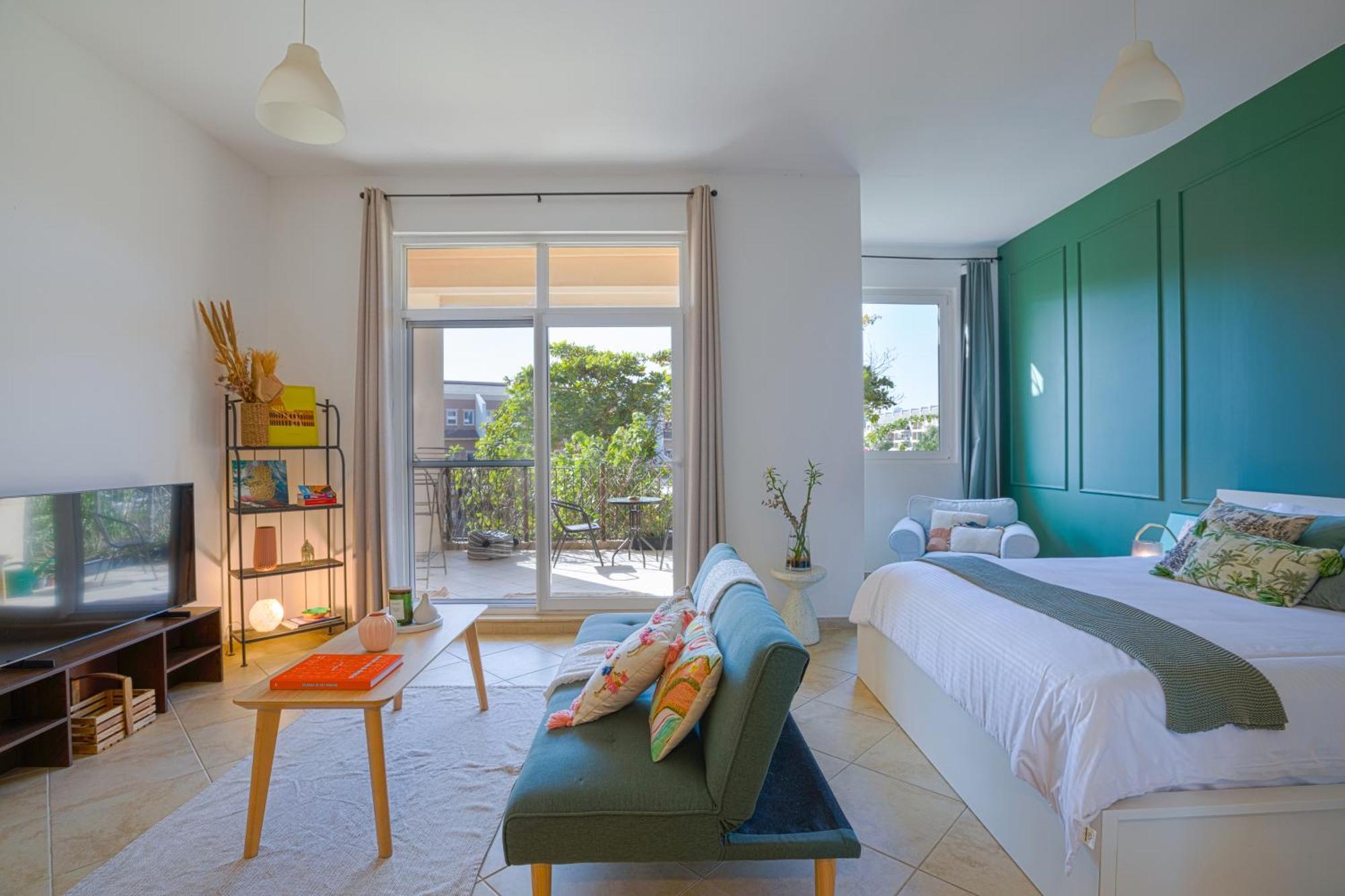 Apartment Spacious In A Oasis
