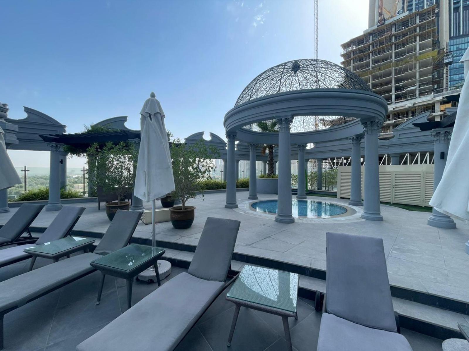 Near Metro Station - 1br In Park Towers,difc - Allsopp & Allsopp Dubai