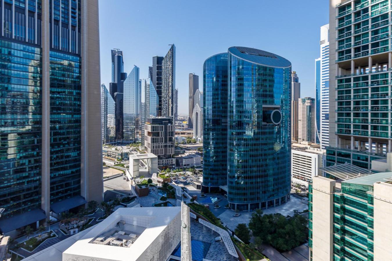 Near Metro Station - 1br In Park Towers,difc - Allsopp & Allsopp *