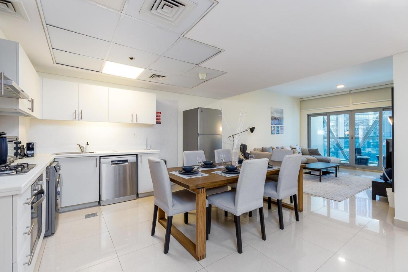 Near Metro Station - 1br In Park Towers,difc - Allsopp & Allsopp * Dubai