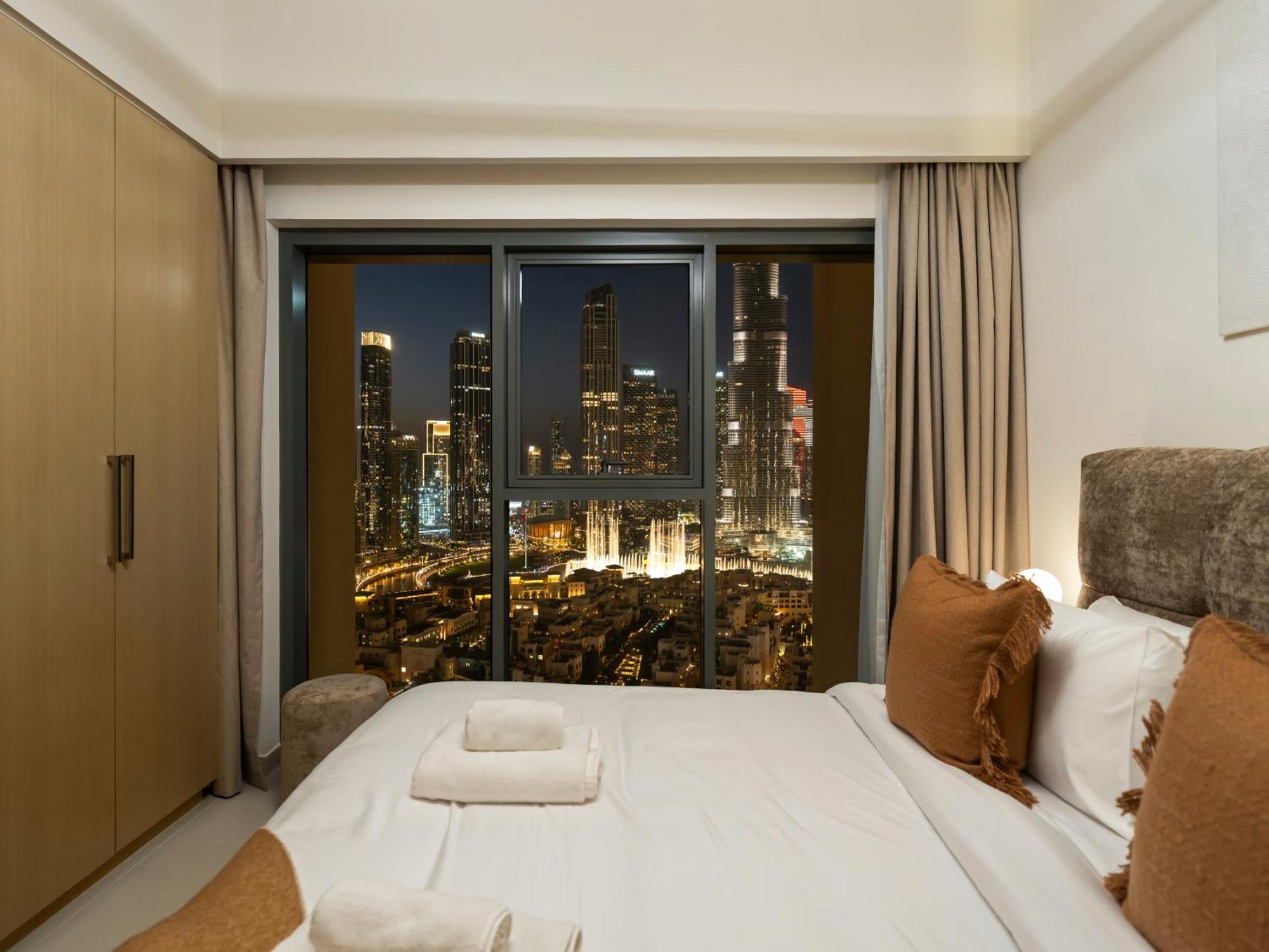 Luxurious In Burj Royale With Led Burj Khalifa Views Opposite Mall Dubai
