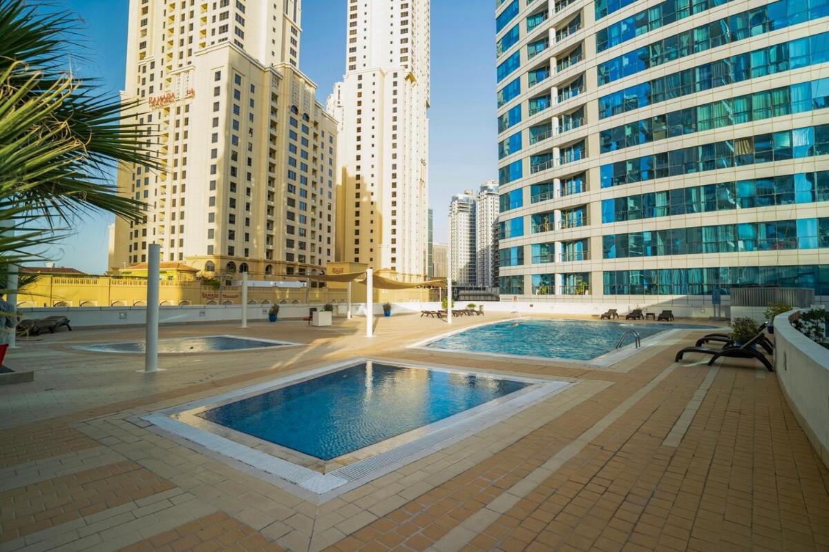 Apartment 13 - Comfy 2Br Family Apartment With Breathtaking Waterfront View - Free Parking Dubai