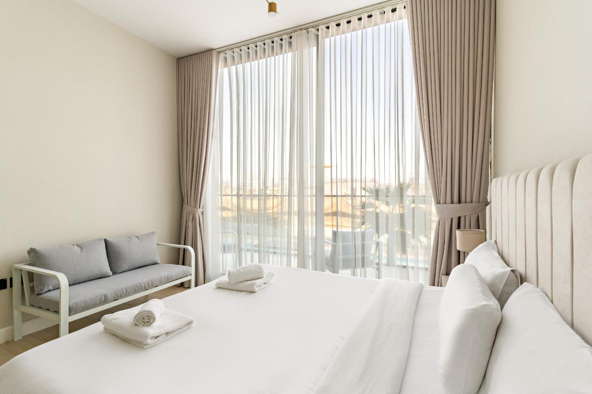 Vayk - Luxurious 2 Bd With Private Jacuzzi In Jvc Apartment *