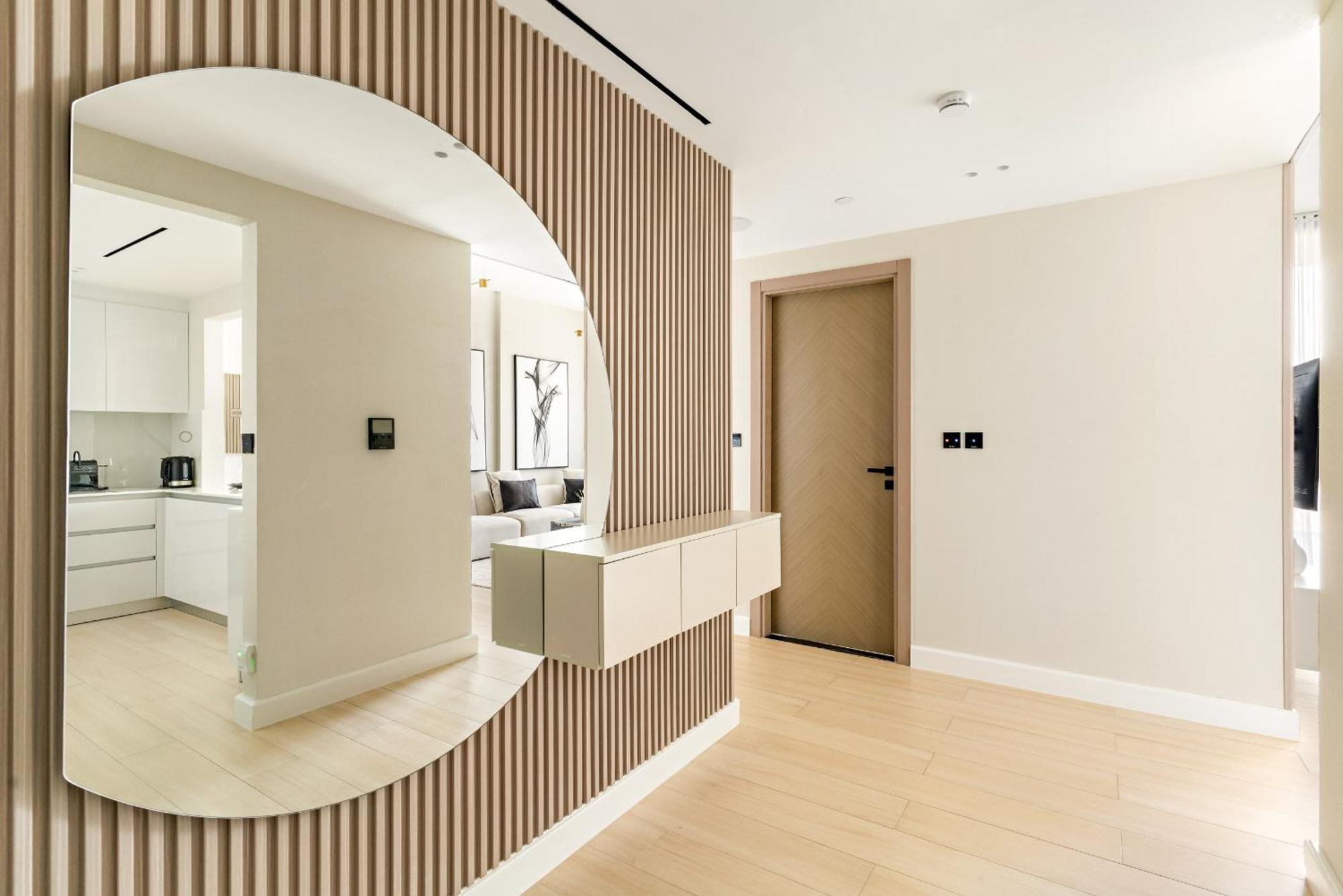 Vayk - Luxurious 2 Bd With Private Jacuzzi In Jvc Dubai