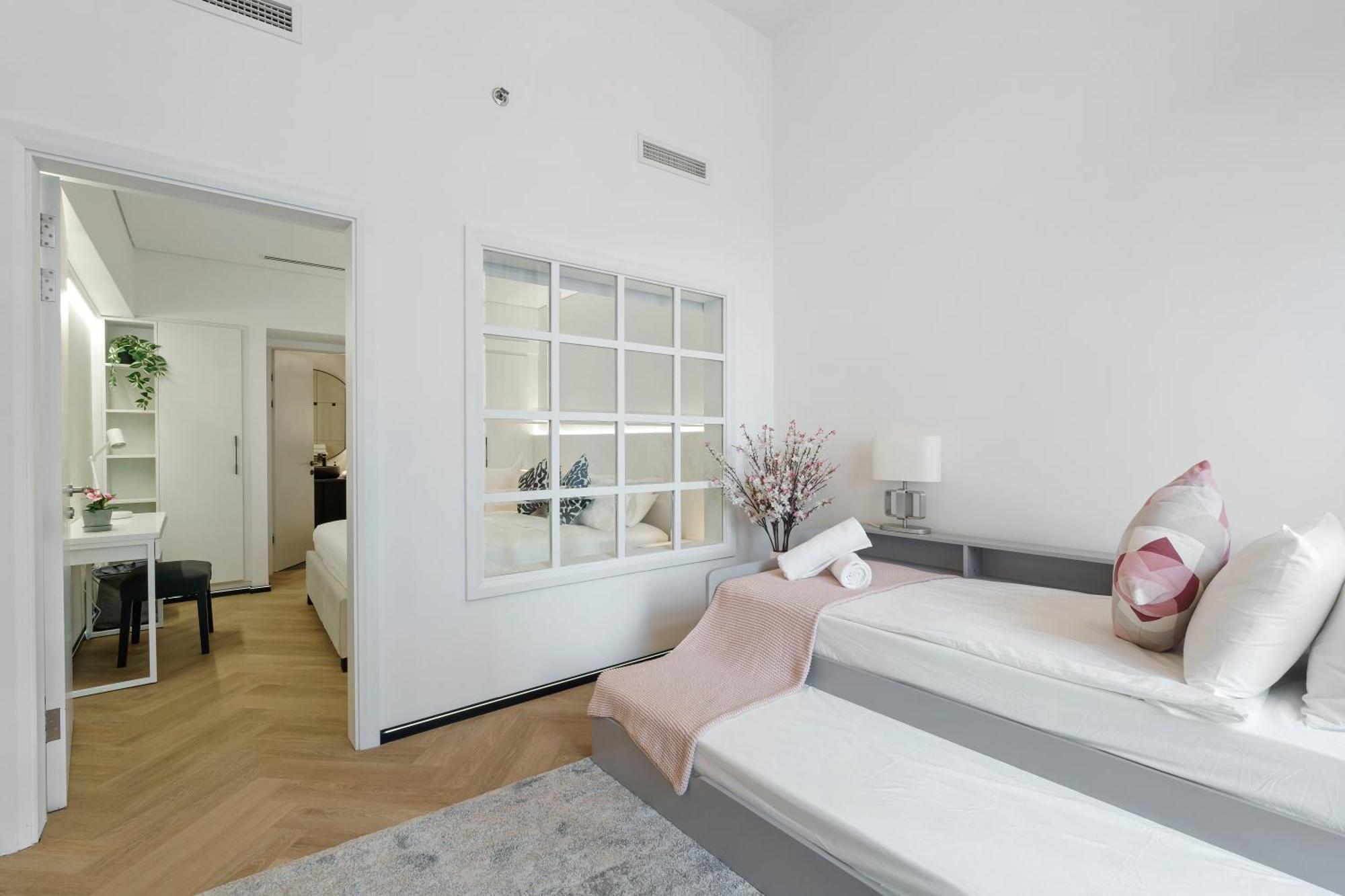 1 Bedroom Exquisite Urban Living In Downtown Dubai