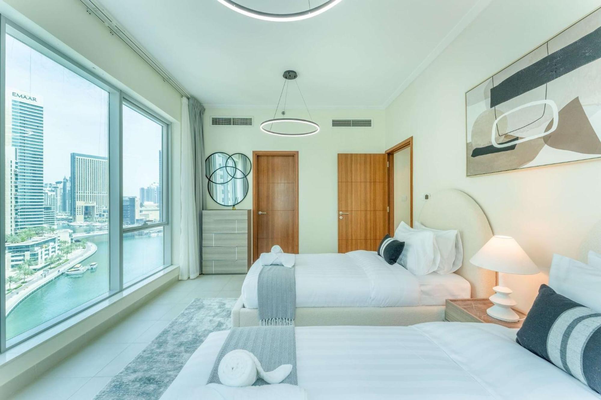Luxurious 2 Bedroom Delphine Tower By Pk Holidays Apartment