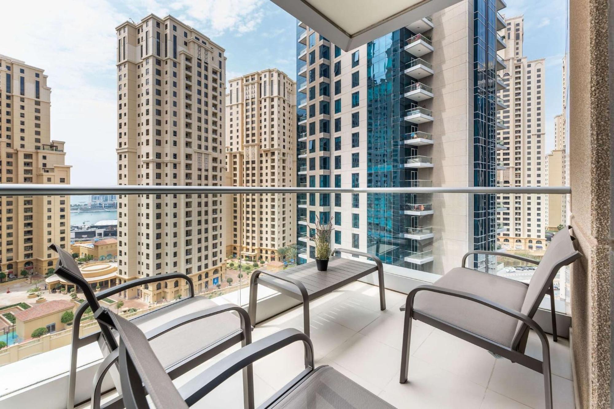Apartment Luxurious 2 Bedroom Delphine Tower By Pk Holidays Dubai