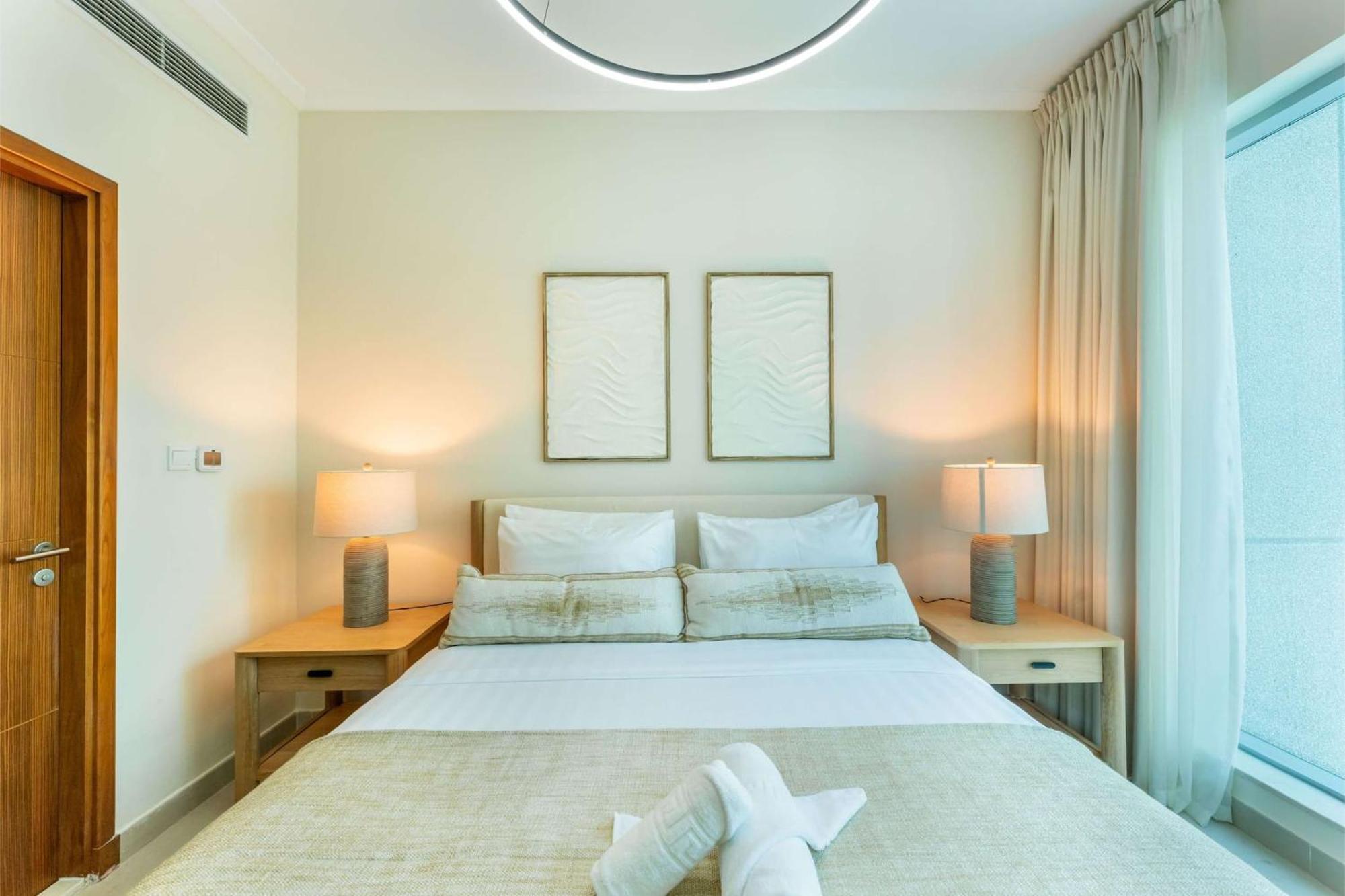Luxurious 2 Bedroom Delphine Tower By Pk Holidays Apartment