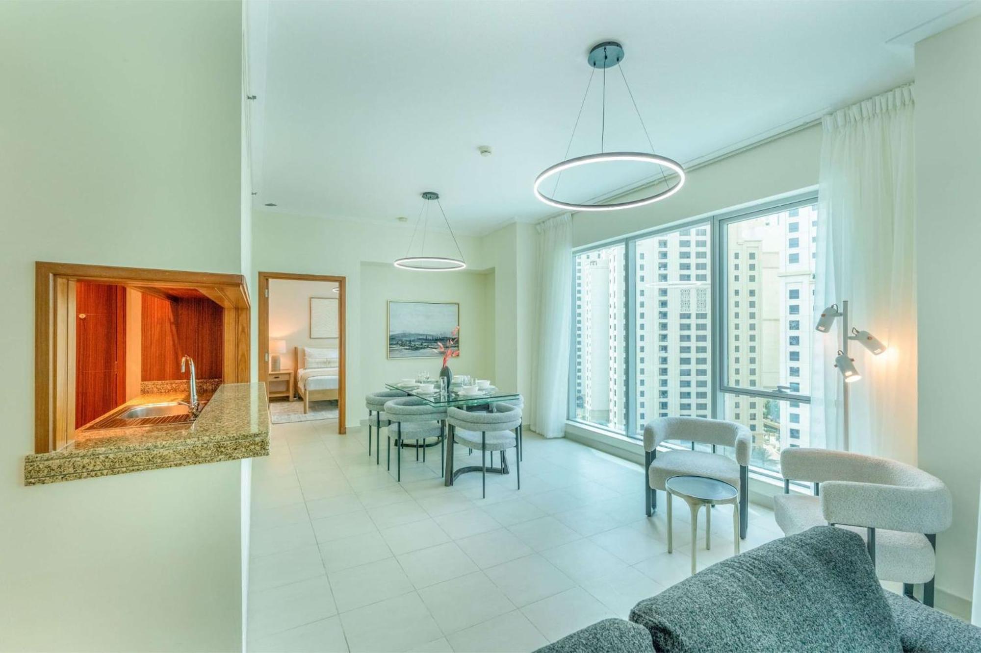 Apartment Luxurious 2 Bedroom Delphine Tower By Pk Holidays *