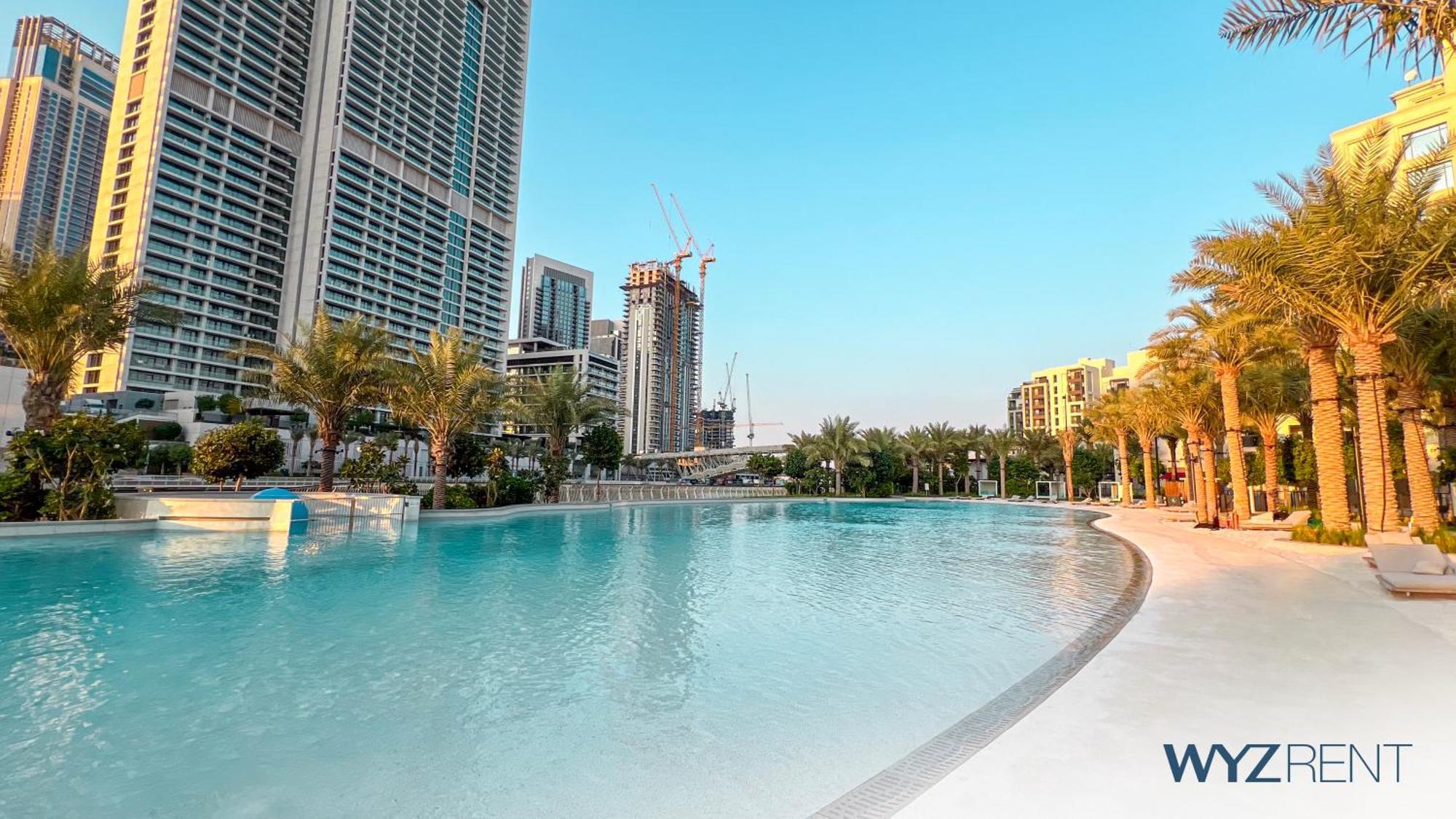 Chic 2 Bedroom In Vida Residences Creek-beach Access