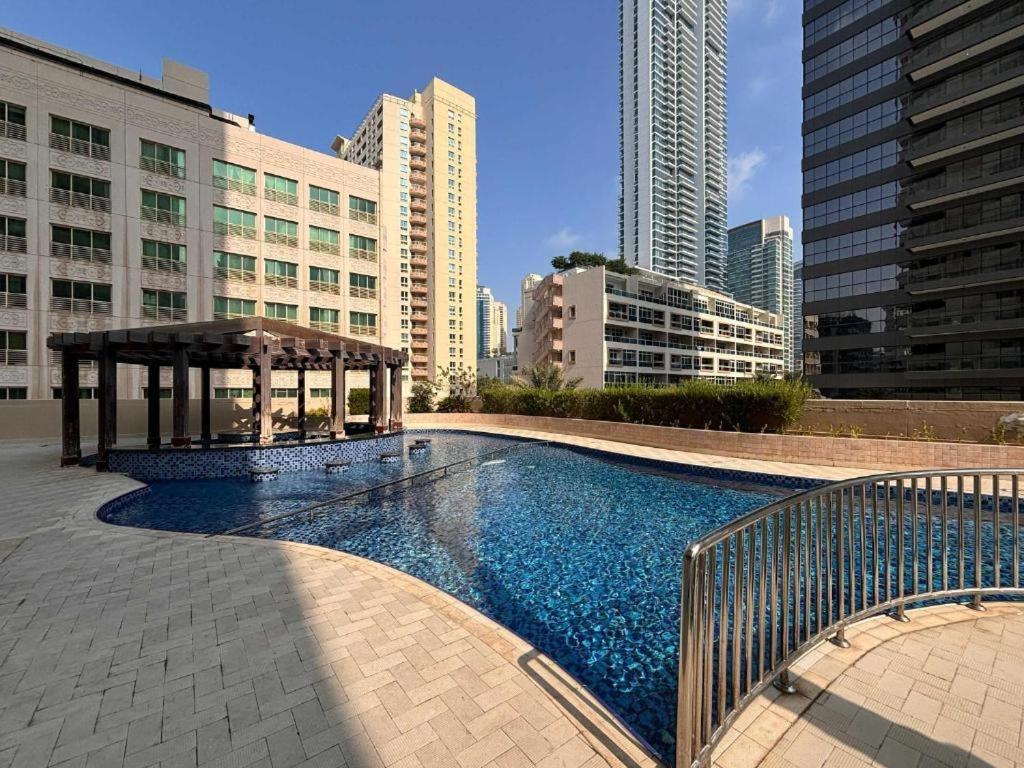 Kazan Vacation Homes - Cushy - 1Br In Dubai Marina - 5 Mins To Jbr Beach & The Walk Dubai