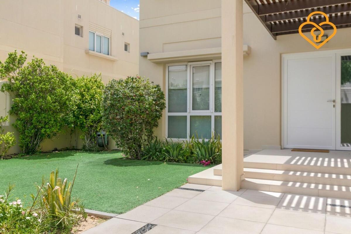 Villa Keysplease Upgraded 4 Bedroom Villa, Private Pool Meadows