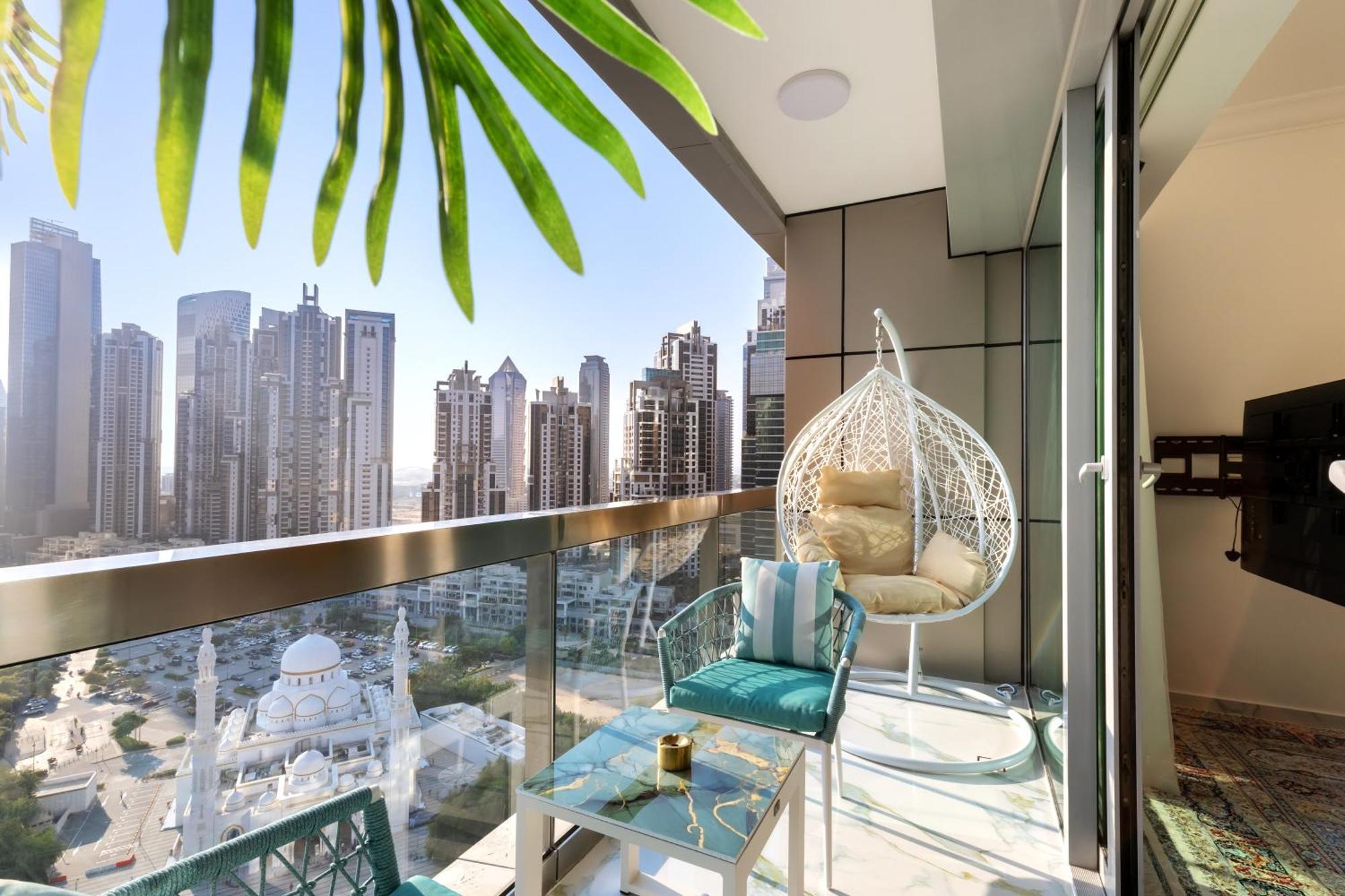 Stylish Downtown Near Burj Khalifa - 22ab08 Dubai