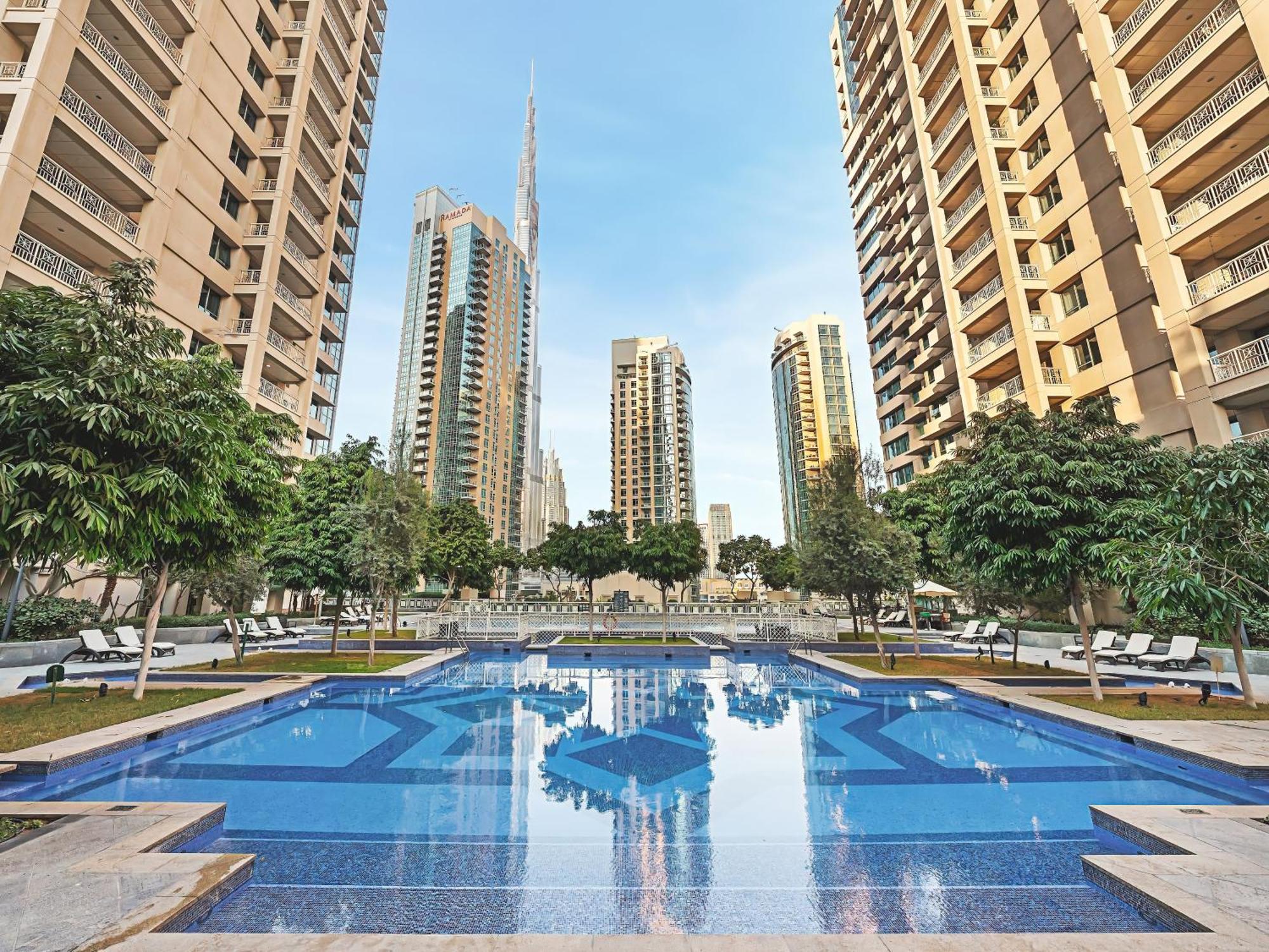 The Boulevard Luxury Near Burj Khalifa Apartment *