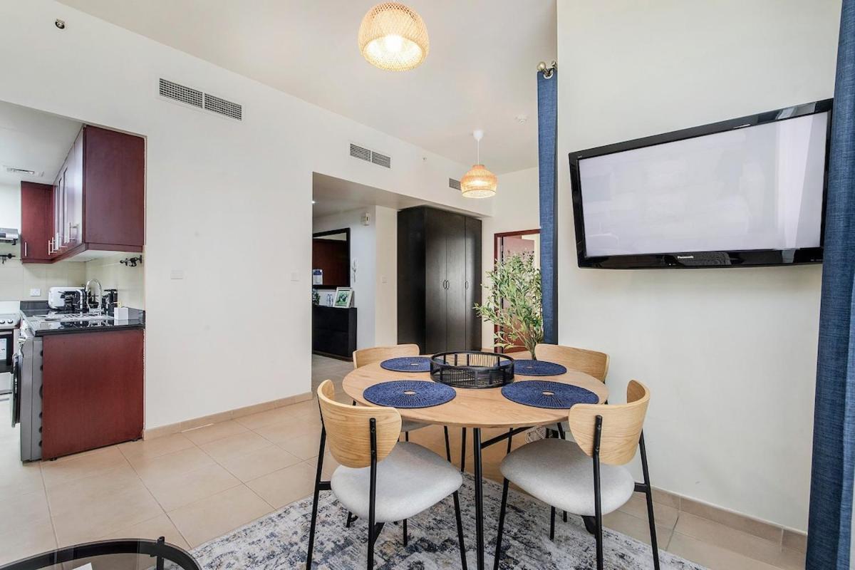 Marina 1bdr Bahar Apartment Dubai