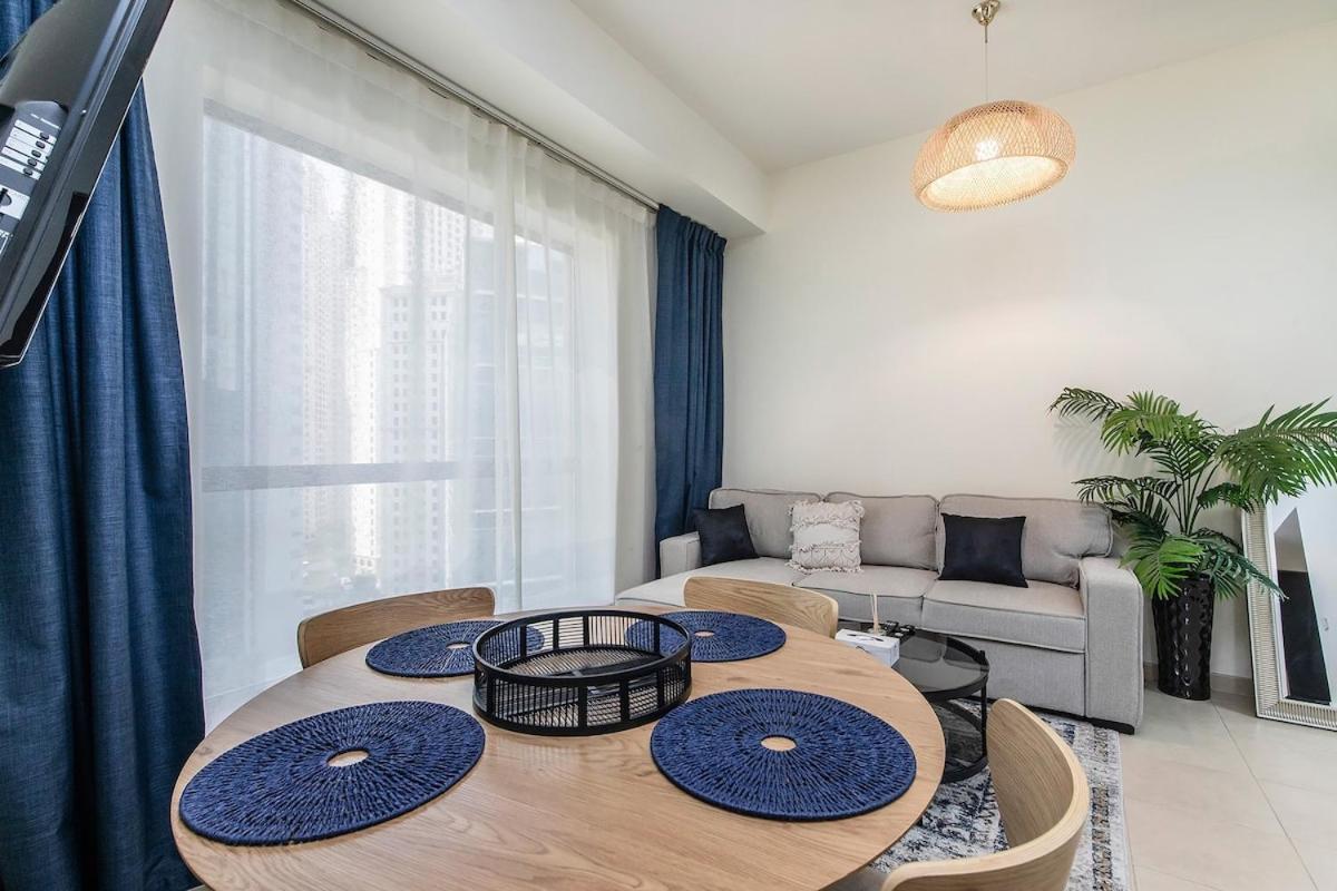 Marina 1bdr Bahar Apartment