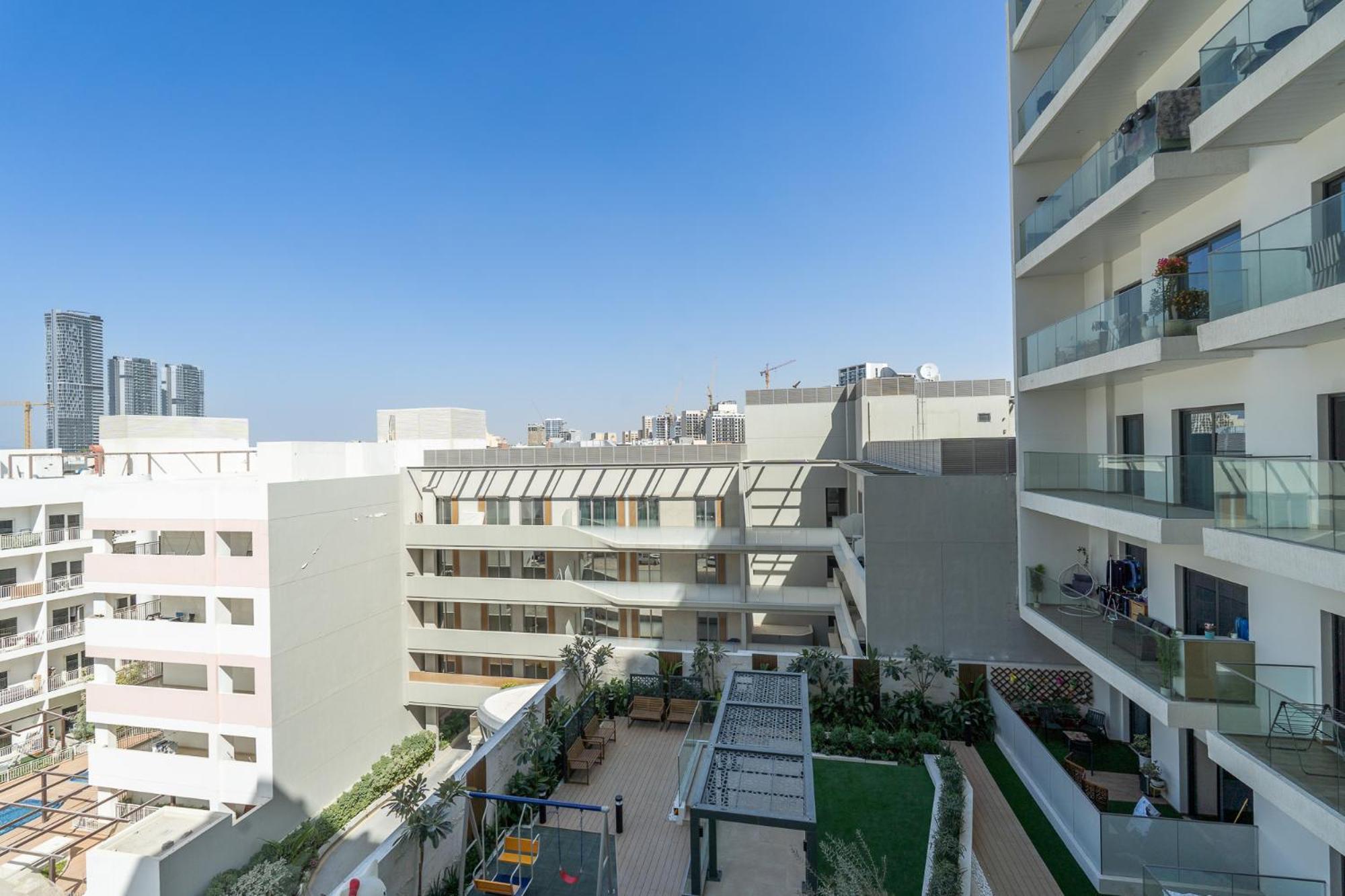 Smartly Designed In Jvc * Dubai