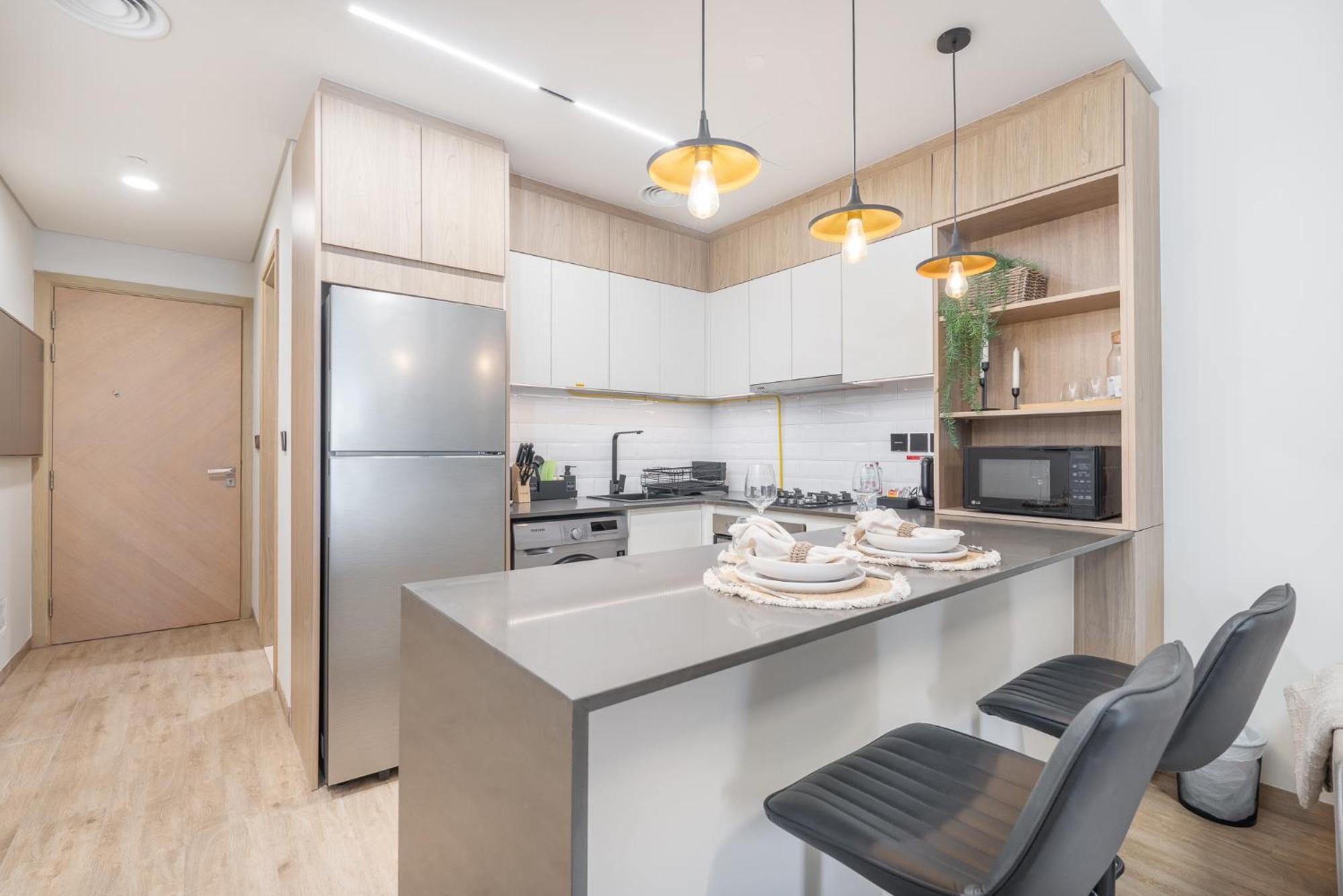 Apartment Smartly Designed In Jvc