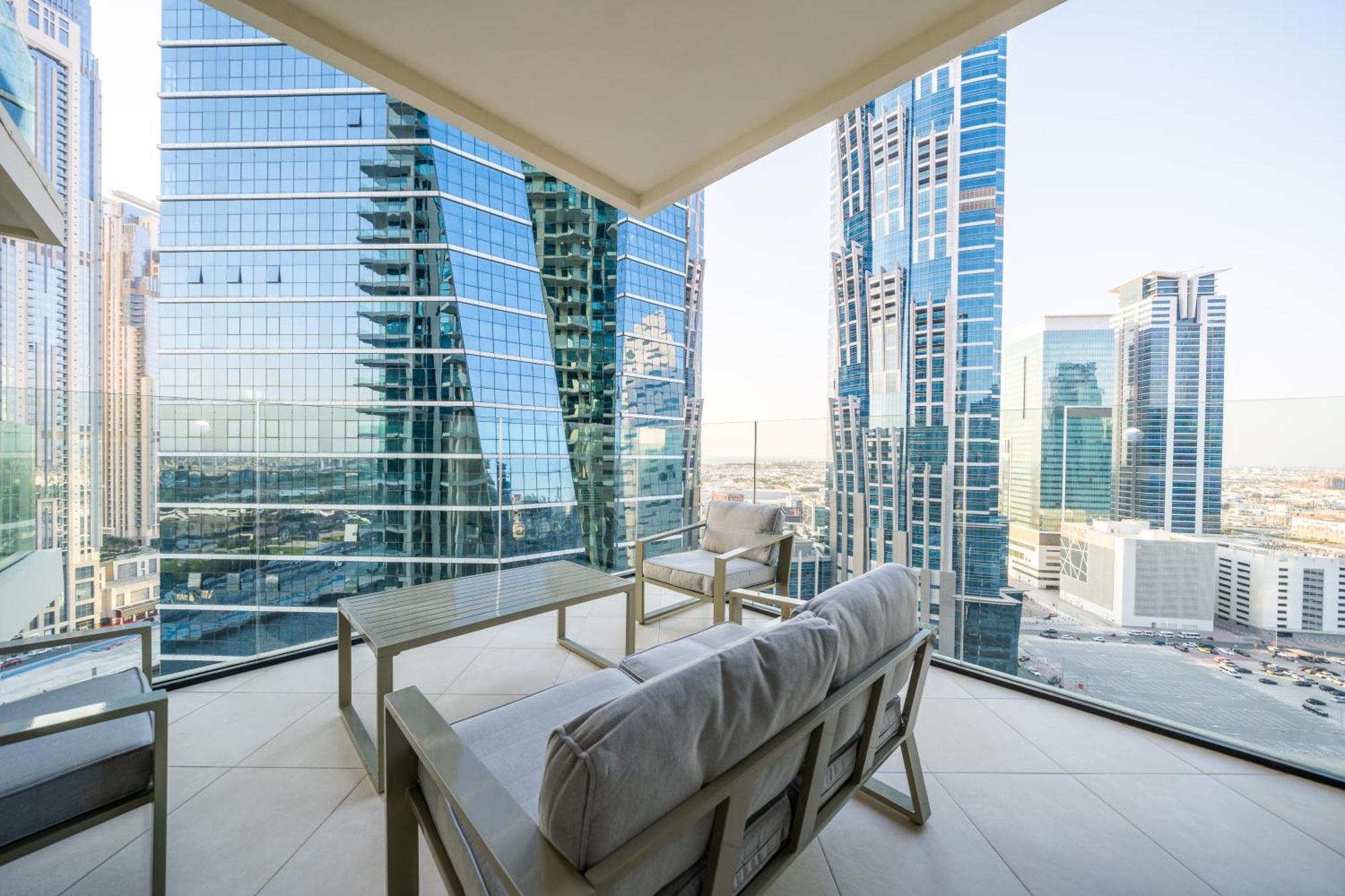 Missoni-inspired 1br Ultimate Luxury Living Apartment Dubai