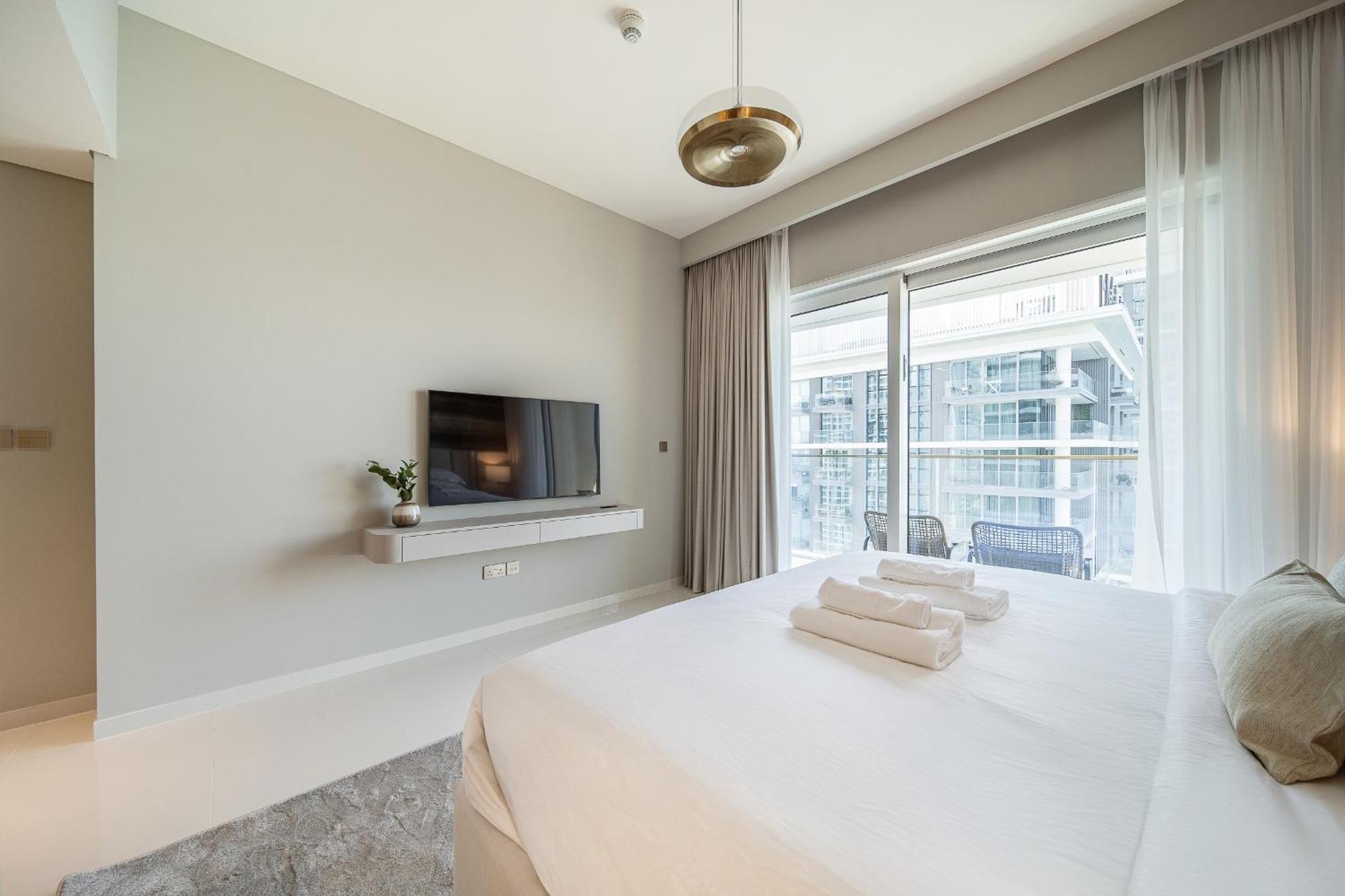 Apartment Stunning 2br Waterfront For 5 At Grand Bleu 02