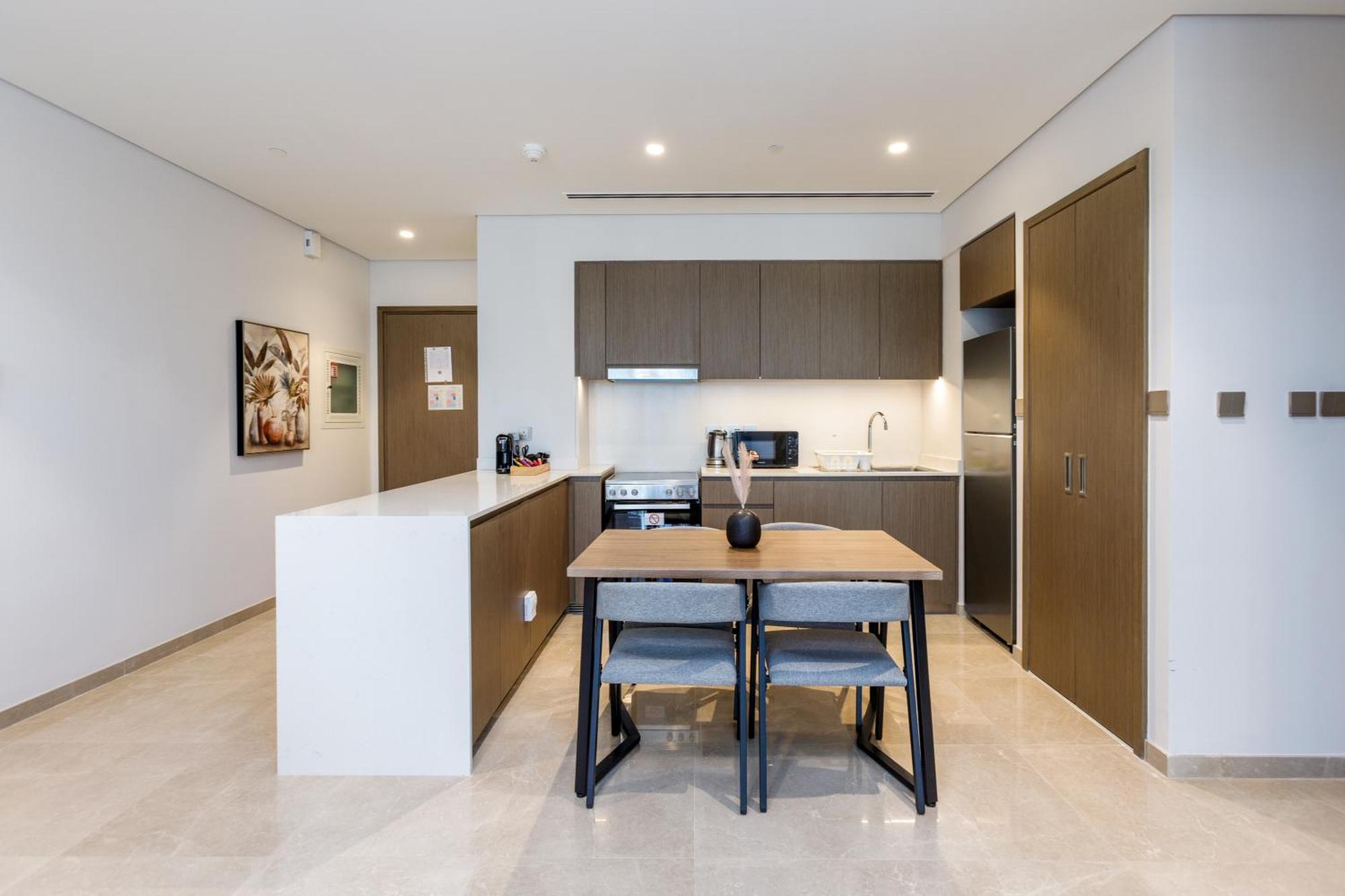 Apartment Brand New 1br Near Burj Khalifa & Mall - Allsopp & Allsopp Dubai