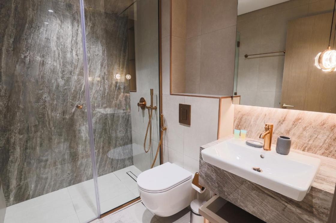 Apartment Elegant 1br In Jvc