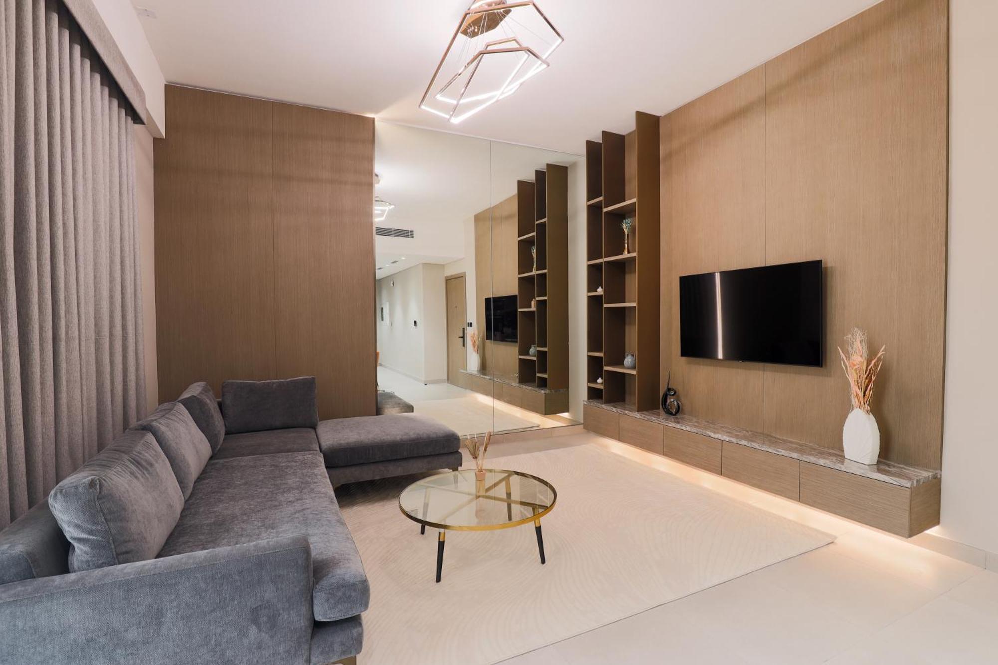 Apartment Elegant 1br In Jvc *