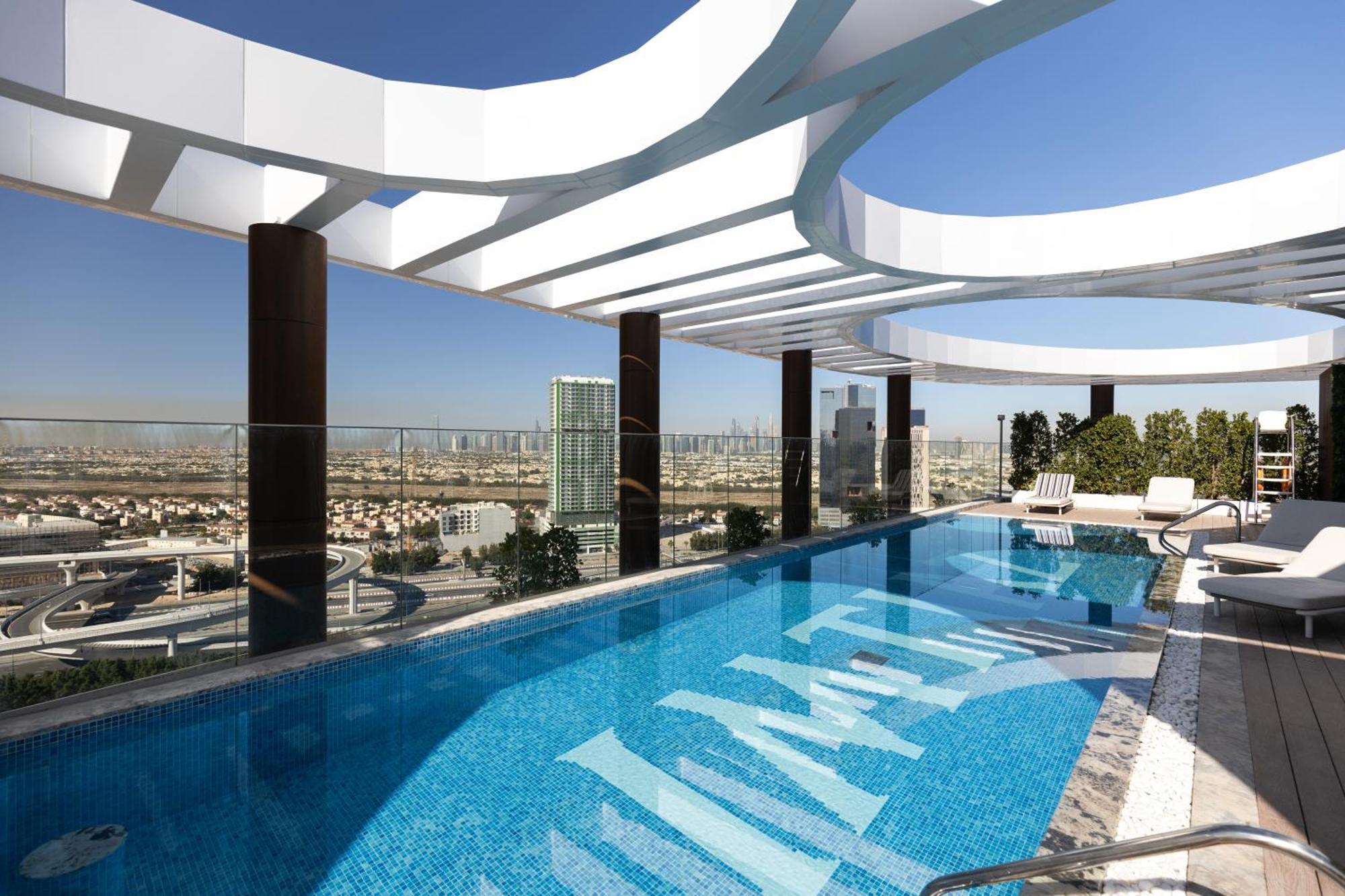 Elegant 1br In Jvc * Dubai