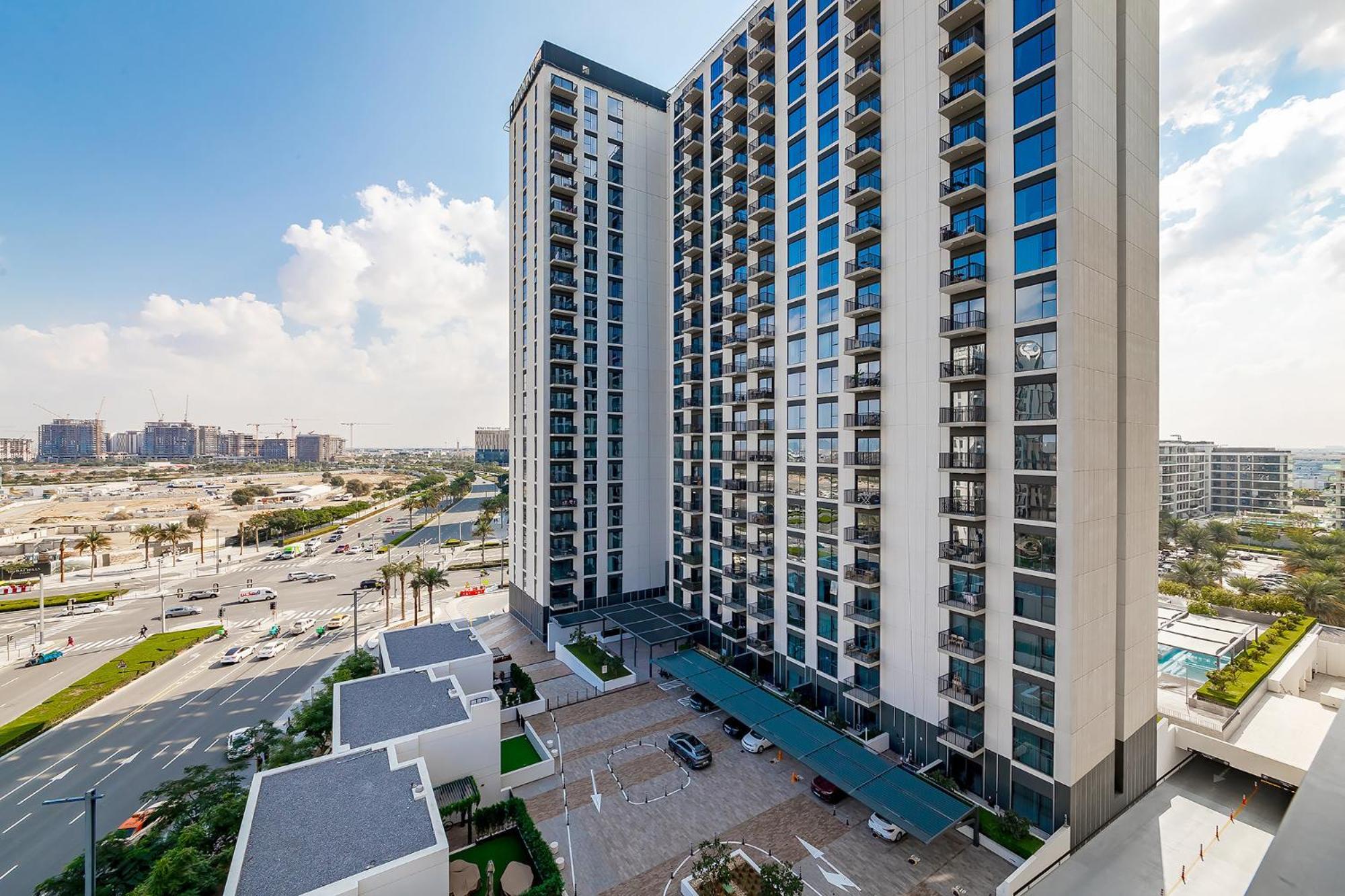 Premium At Executive Residences
