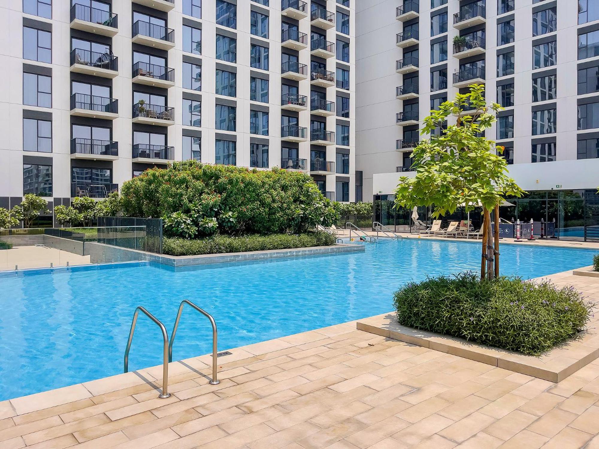 Premium At Executive Residences