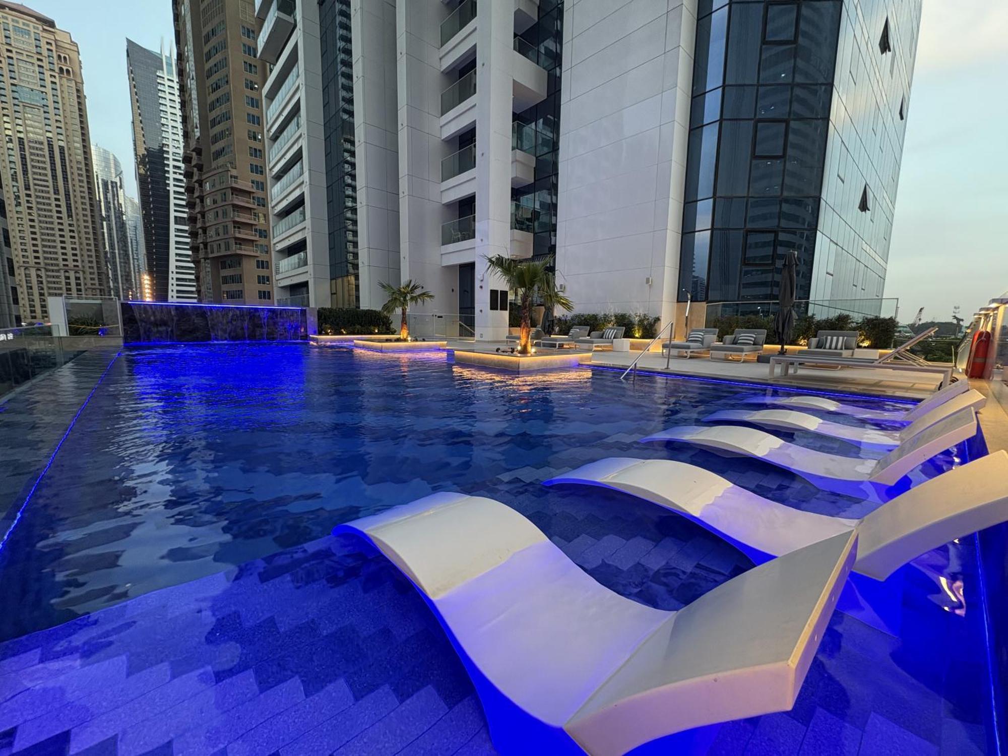 Luxurious 3bedroom Apartment Dubai