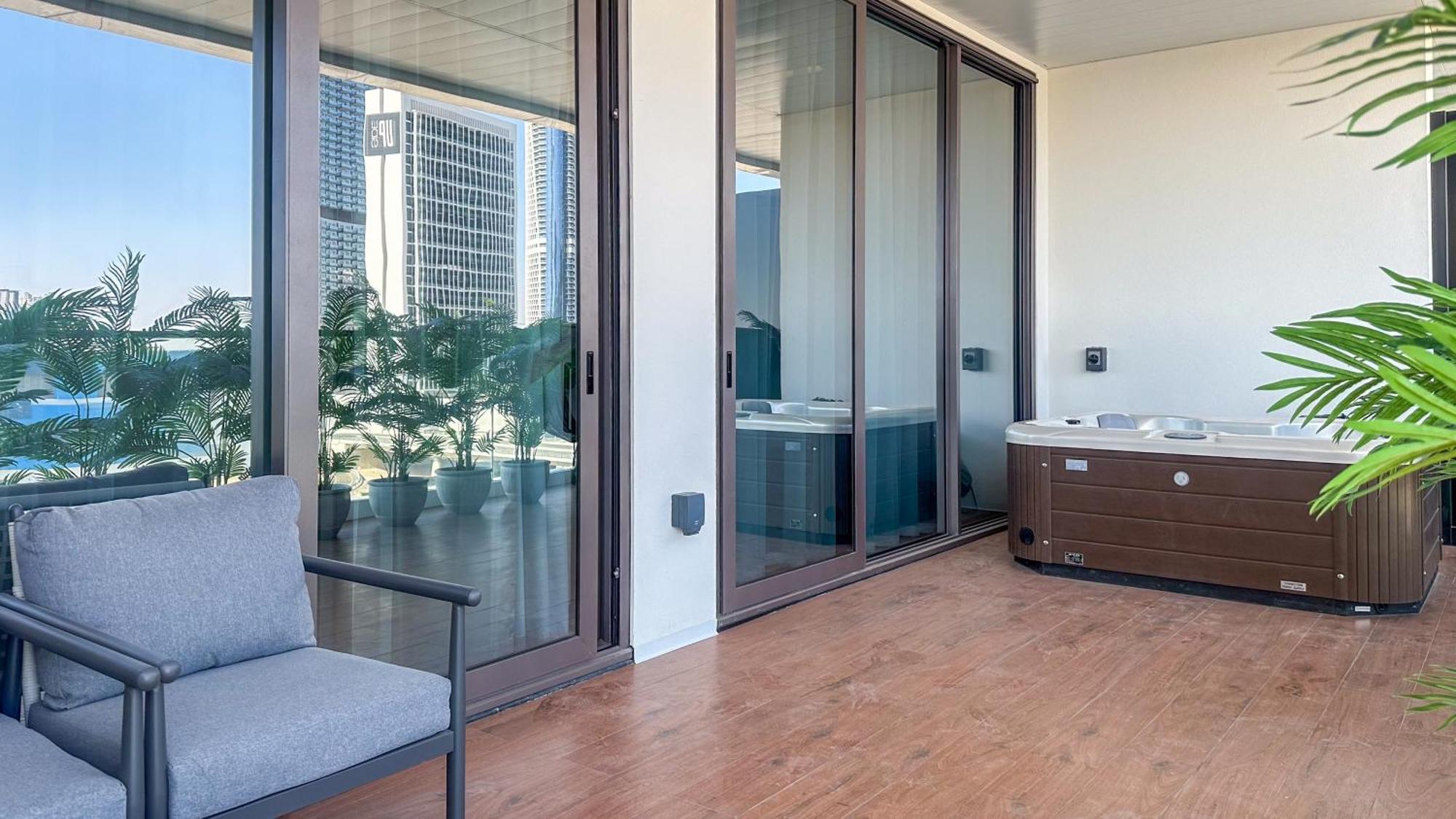 Relax In Luxury 1br With Jacuzzi & Skyline Views - 6ab03 Apartment *