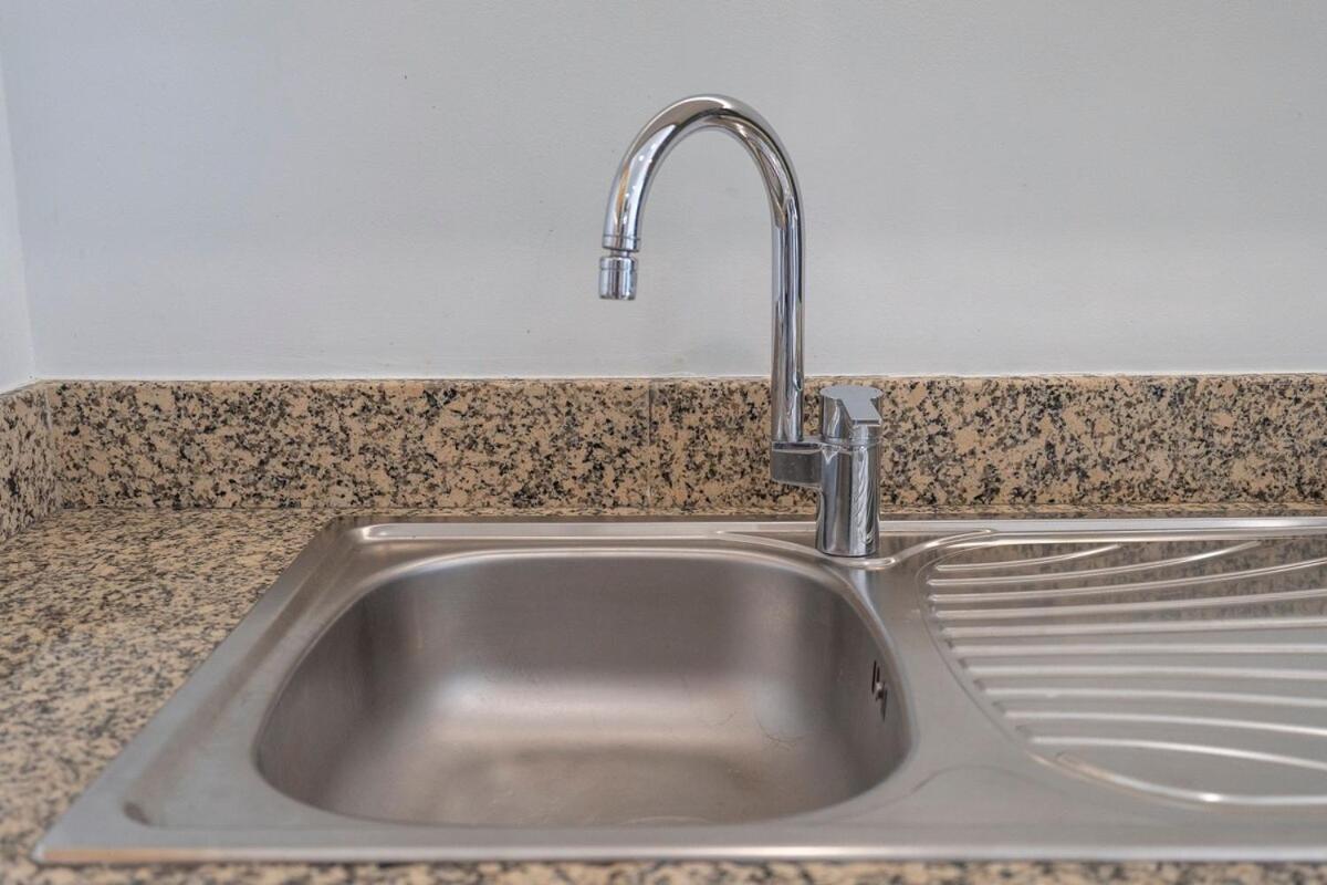 Peaceful 1-bedroom For 4 In Downtown Dubai