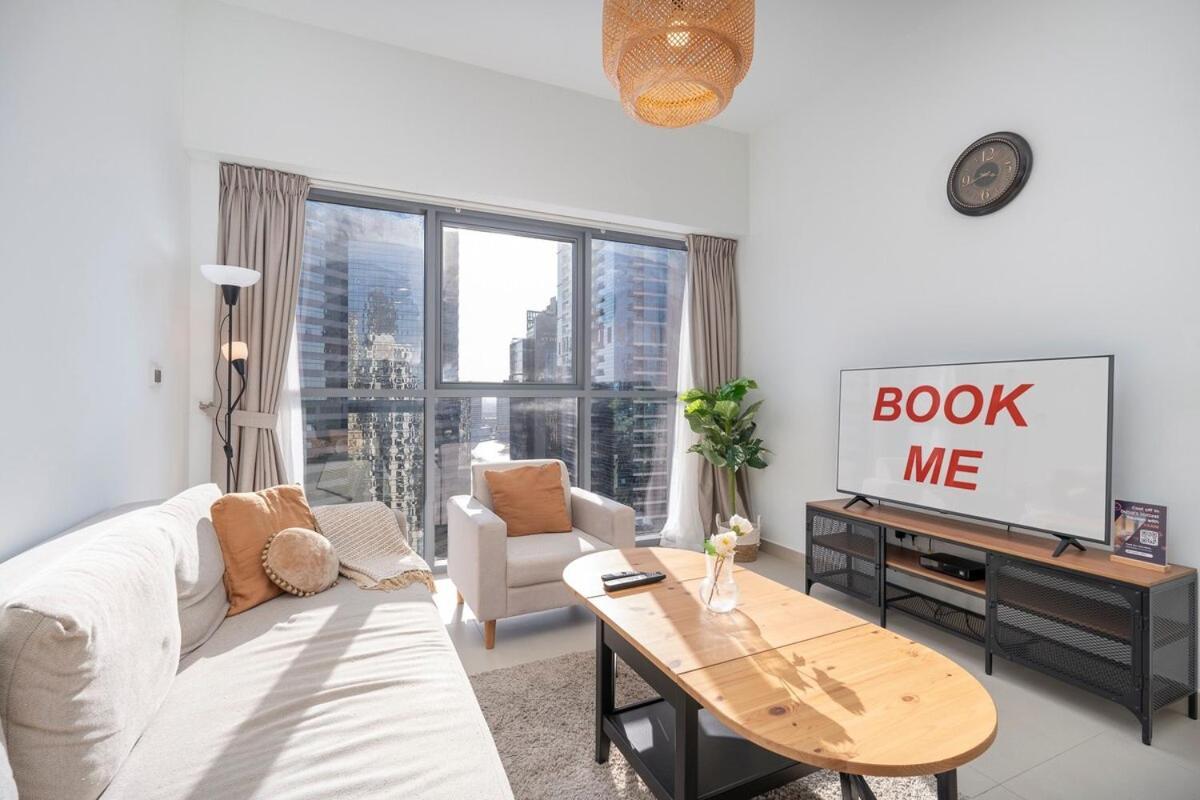 Peaceful 1-bedroom For 4 In Downtown Apartment Dubai