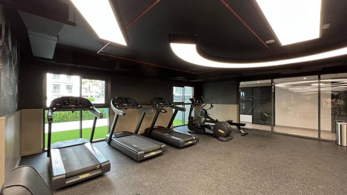 Sleek & Modern 1br With Luxury Pool In Jvc * Dubai