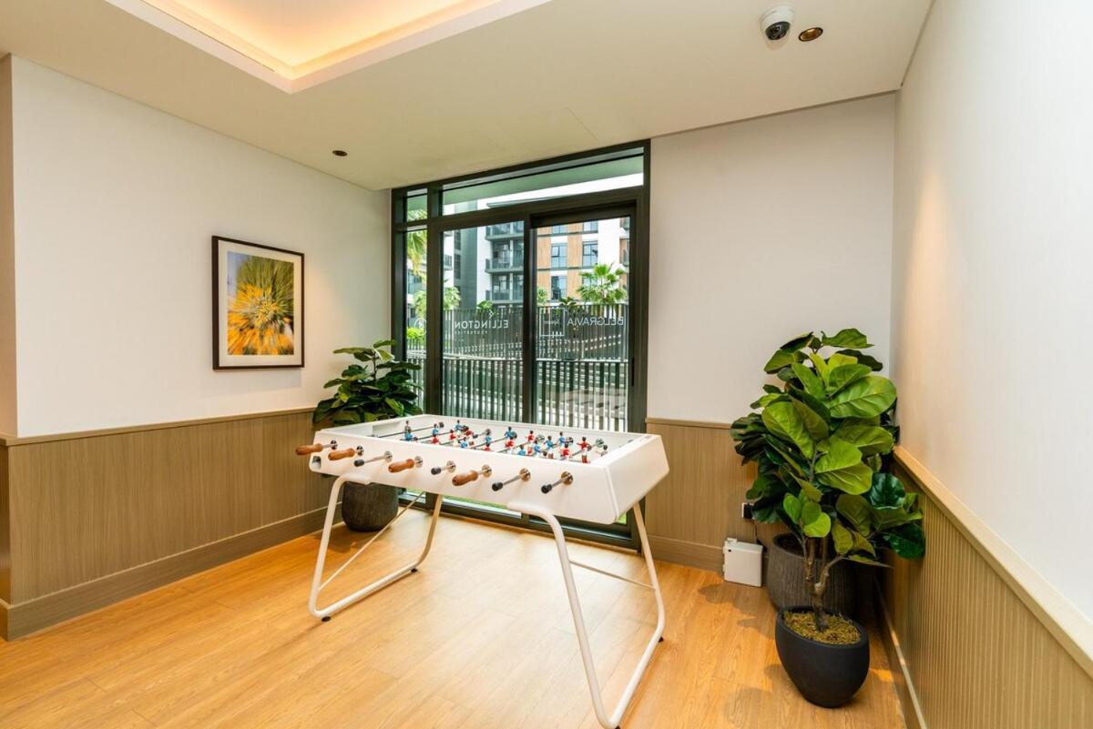 Sleek & Modern 1br With Luxury Pool In Jvc Apartment *